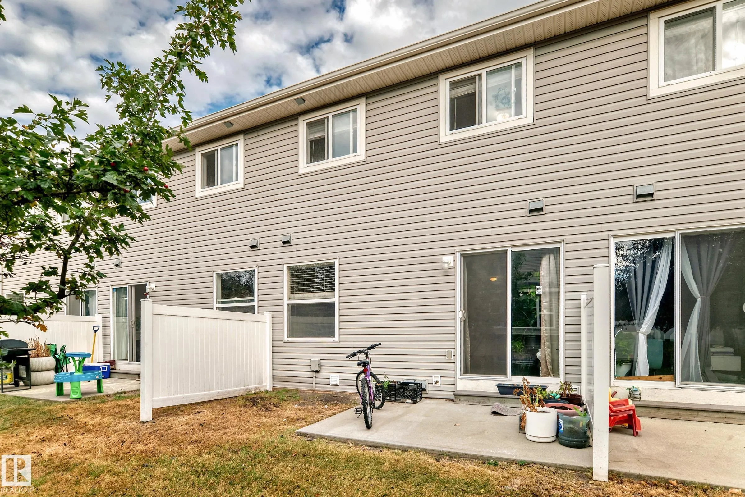 230 EDWARDS Drive