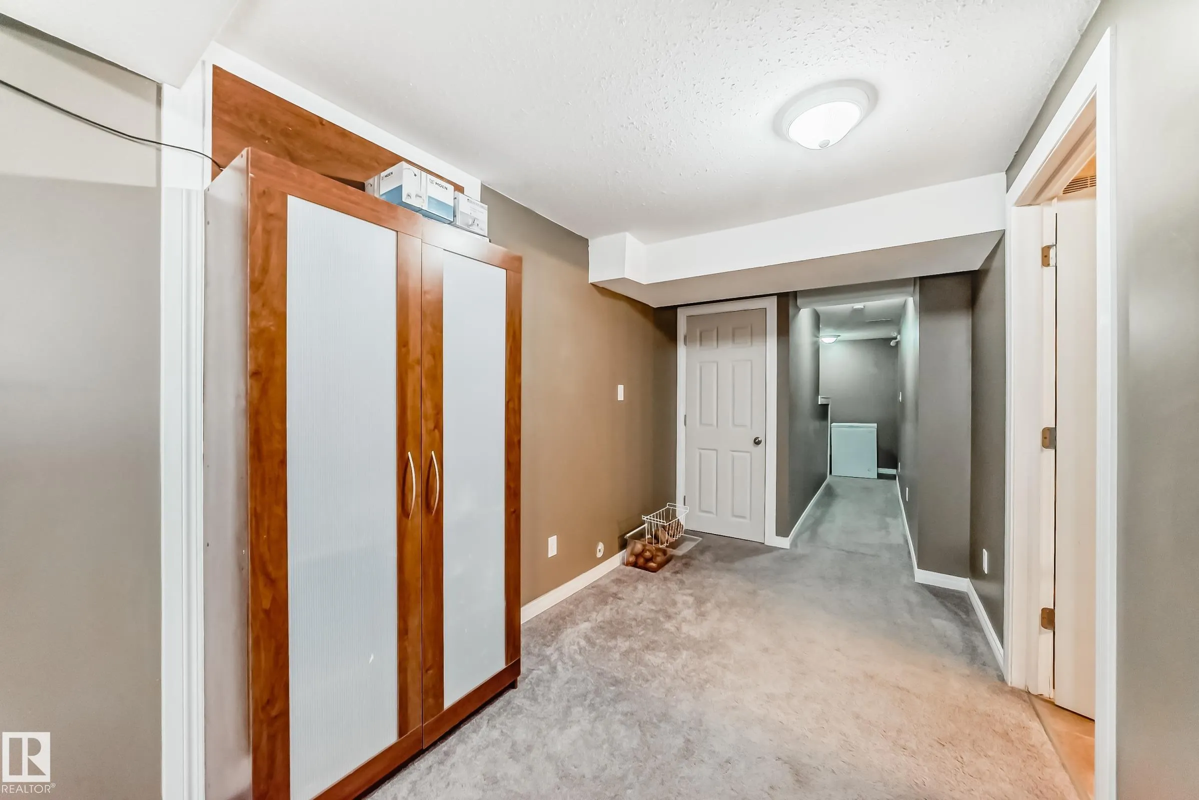 230 EDWARDS Drive