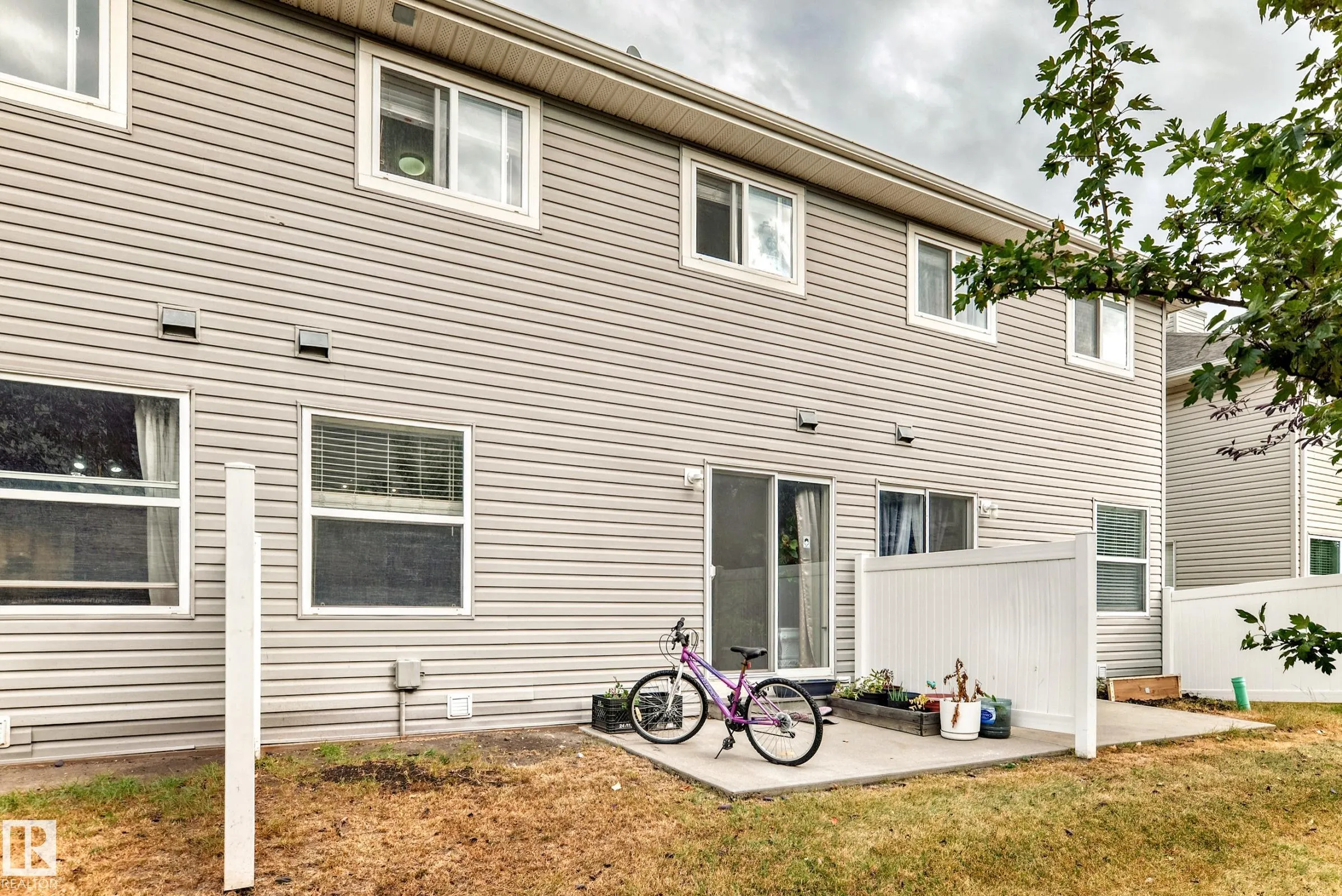 230 EDWARDS Drive