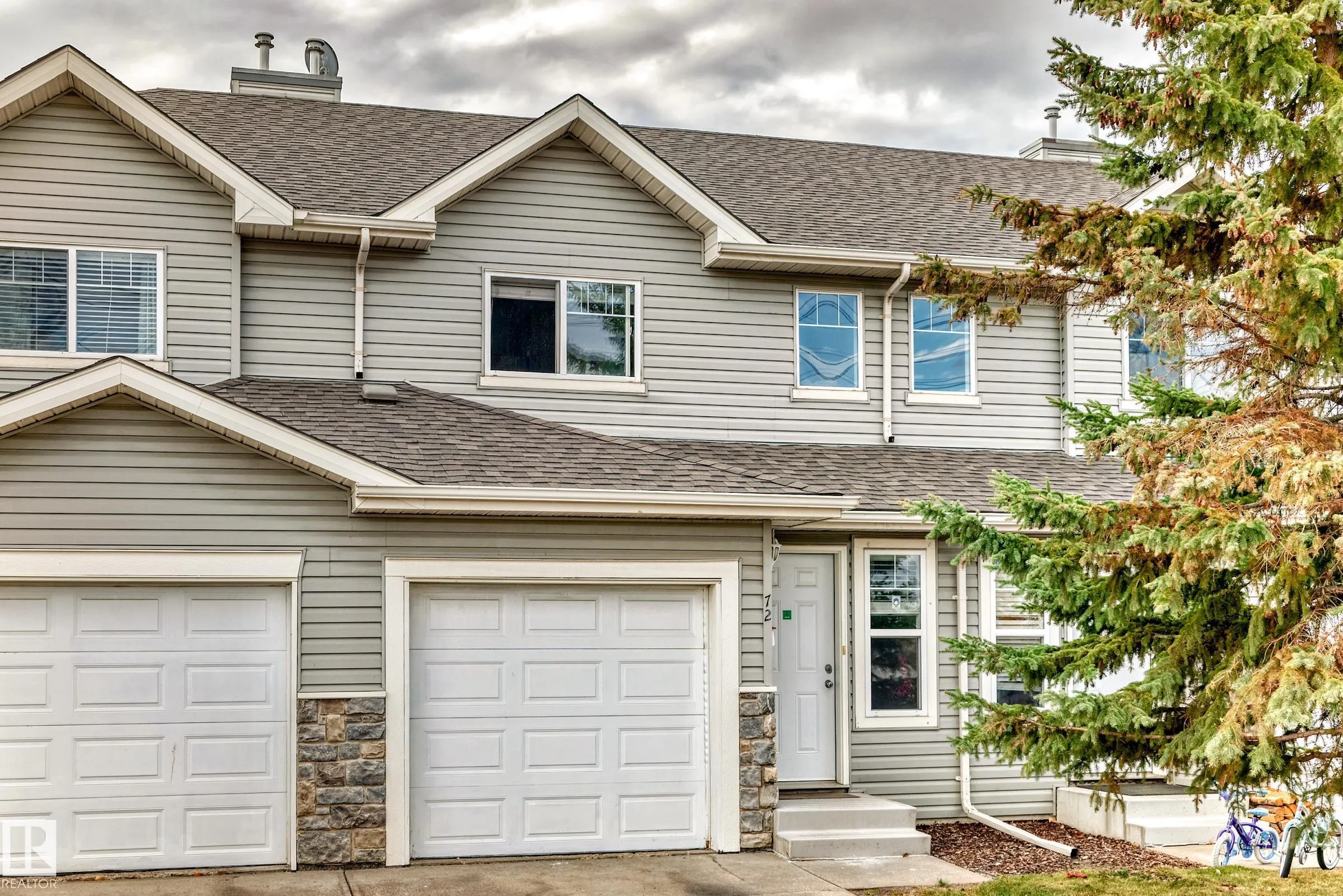 230 EDWARDS Drive