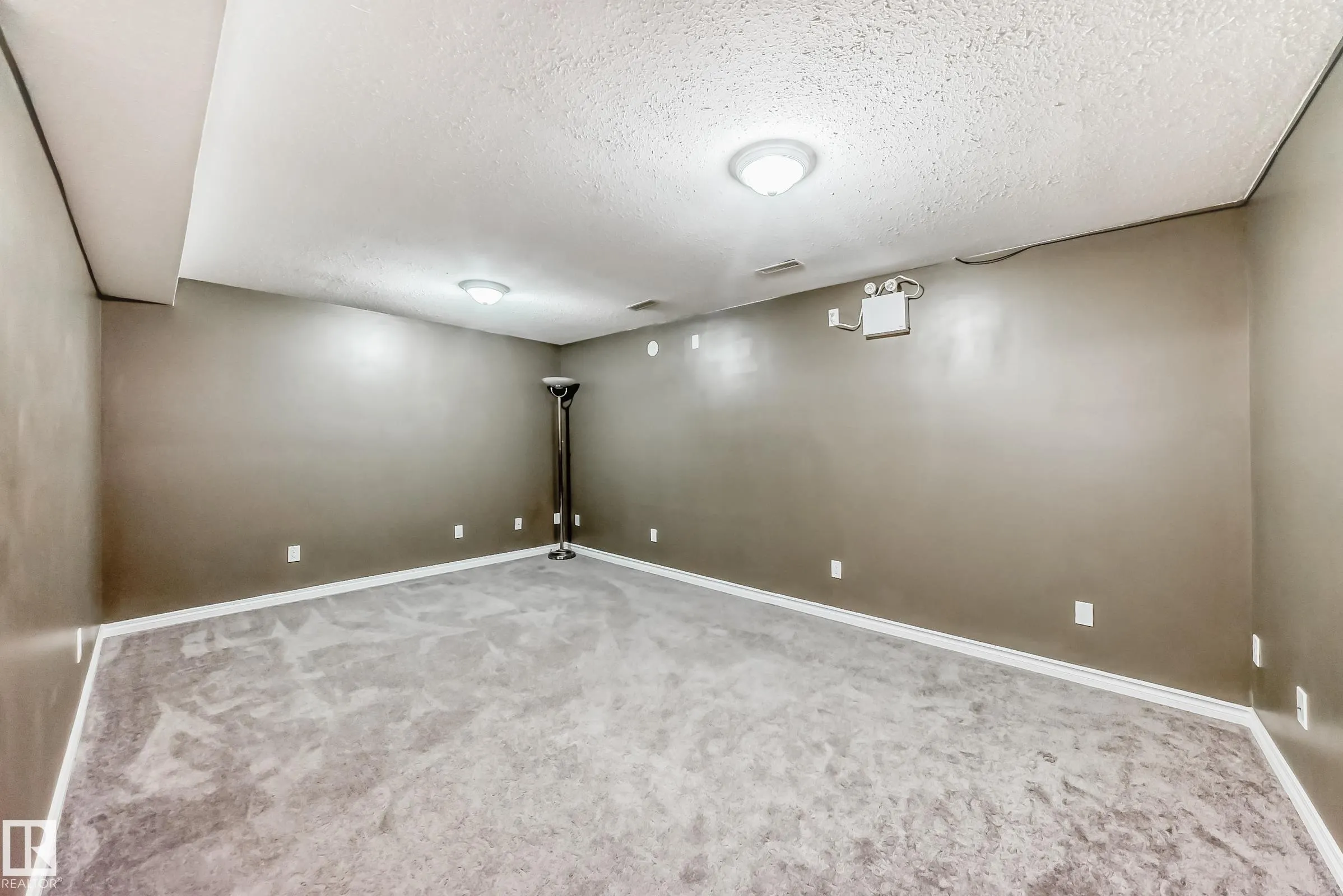 230 EDWARDS Drive
