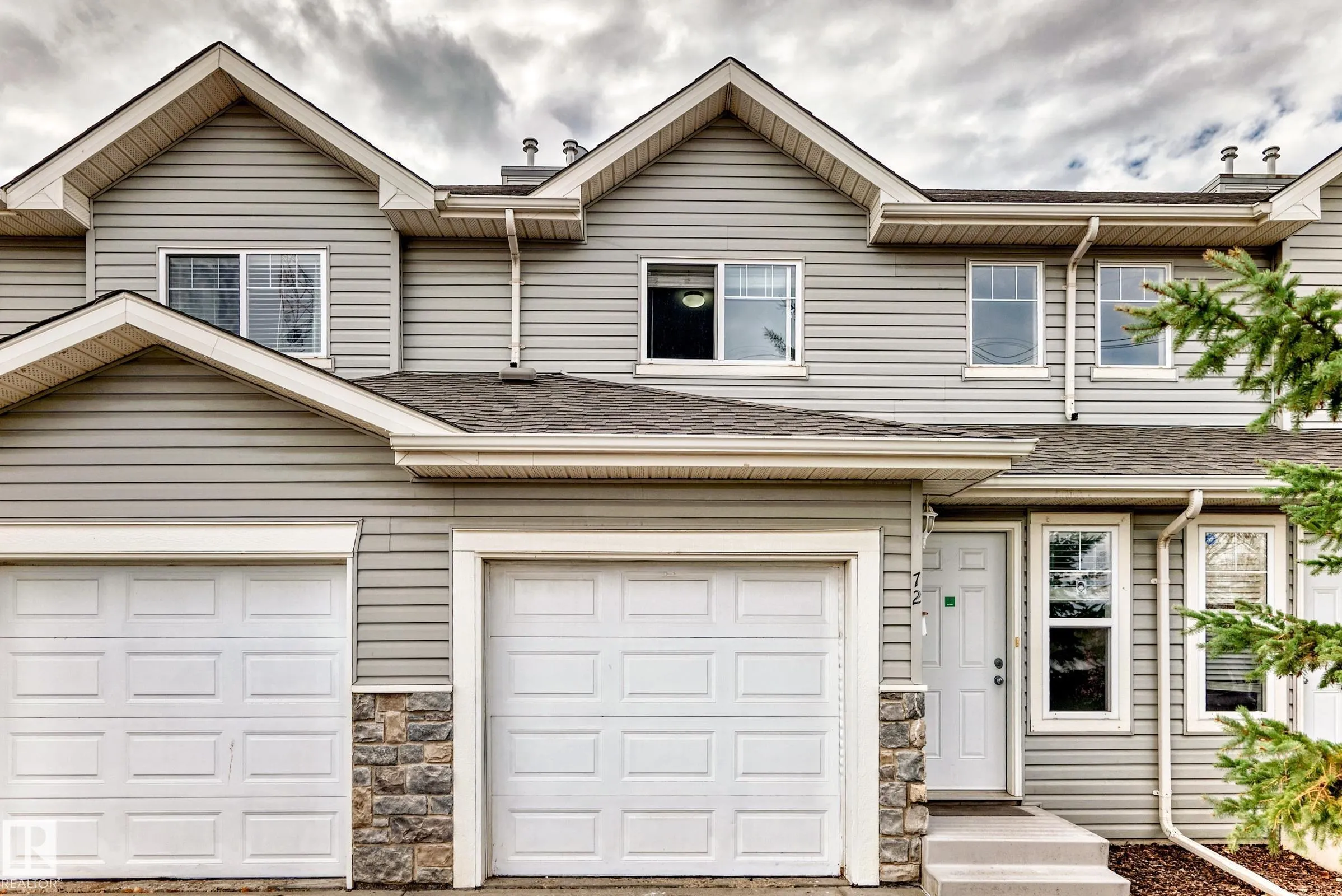 230 EDWARDS Drive
