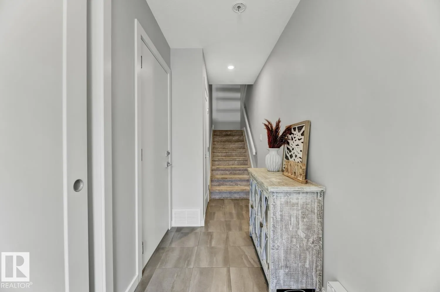 1304 RUTHERFORD RD