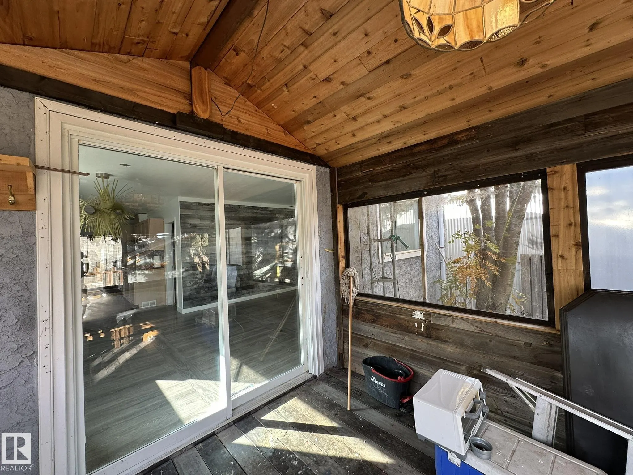38 Wheatland Avenue