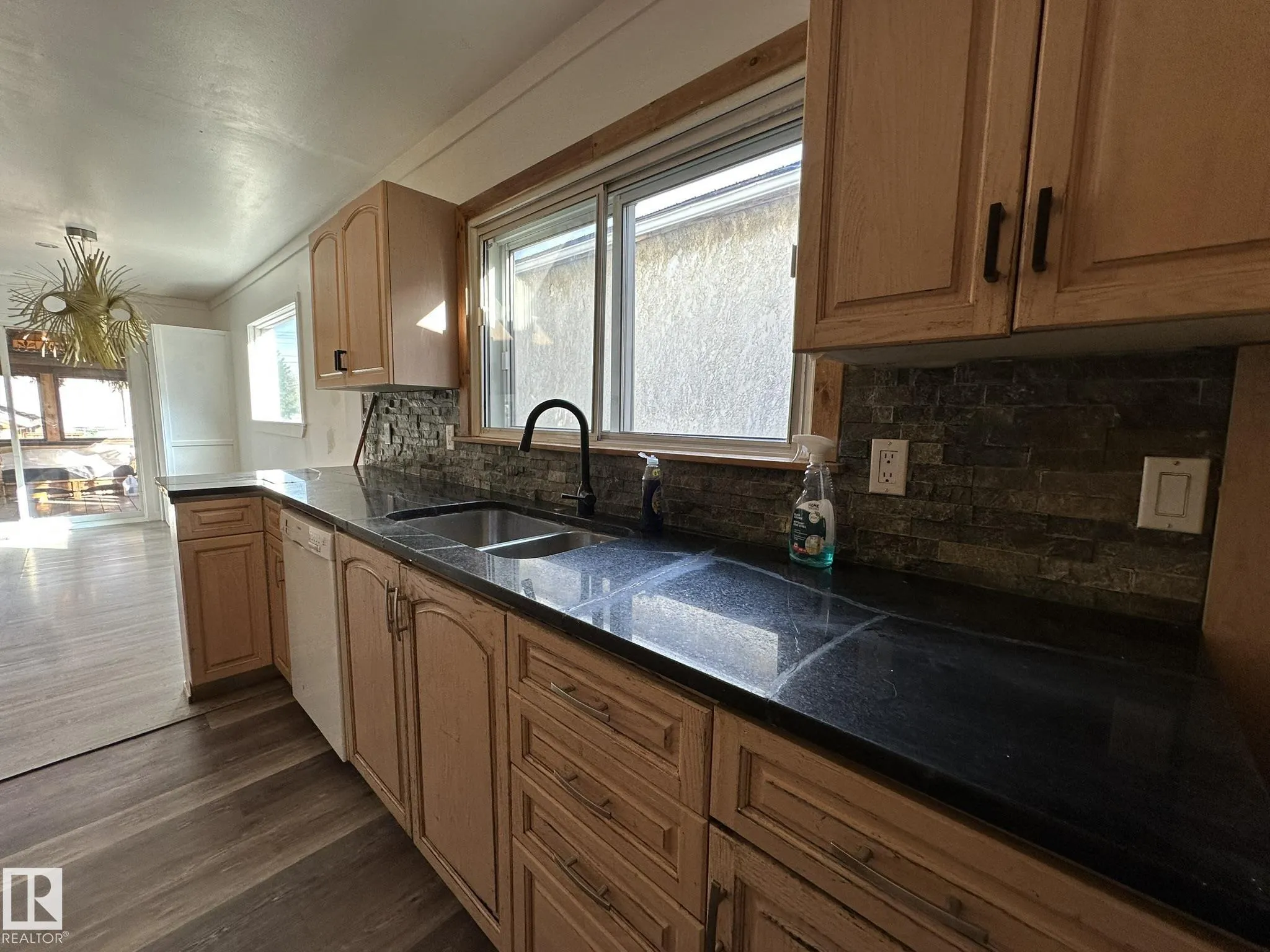 38 Wheatland Avenue