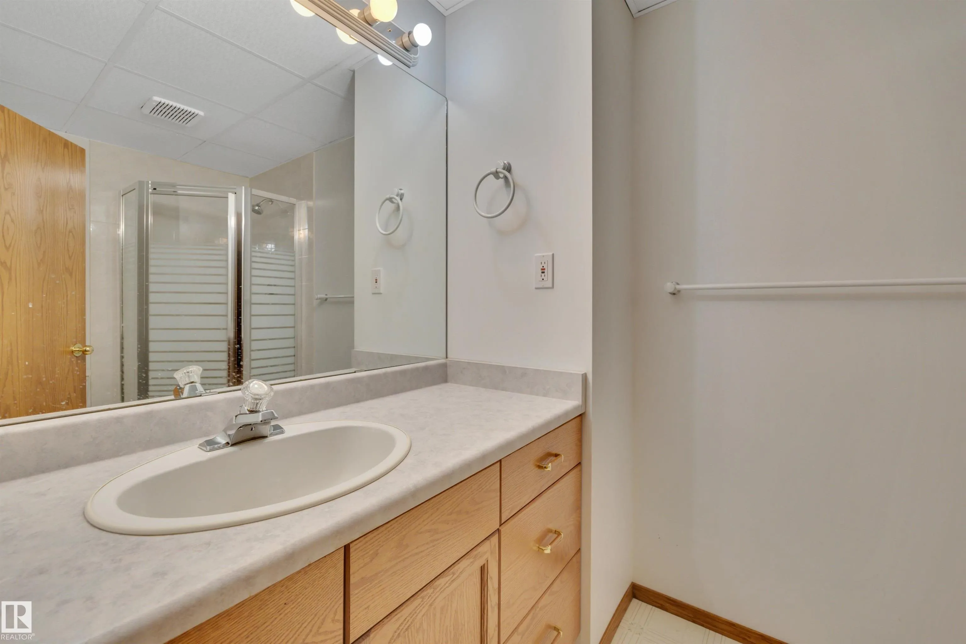 113 PIPESTONE Drive
