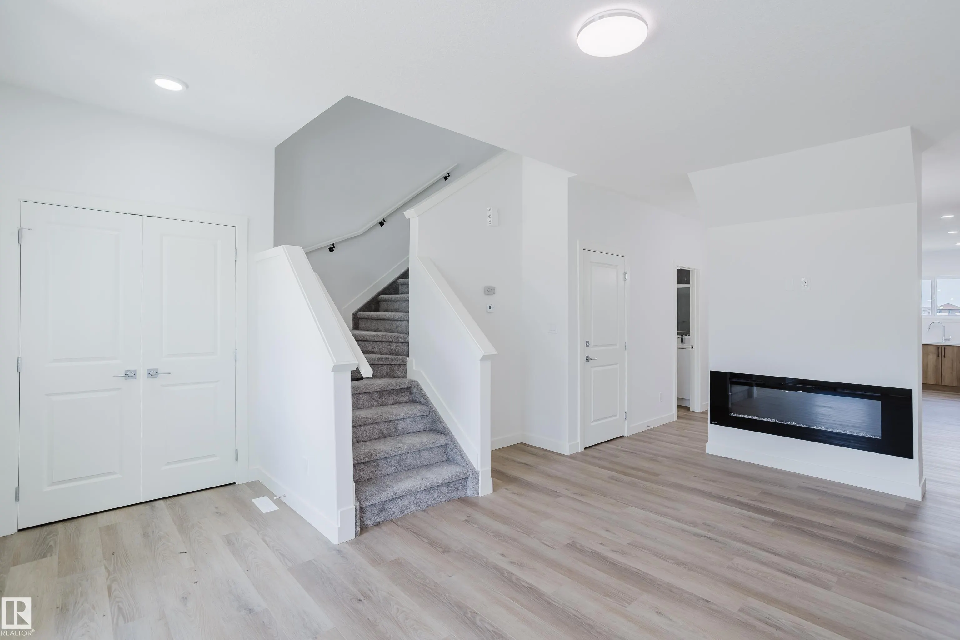 263 Munn Way