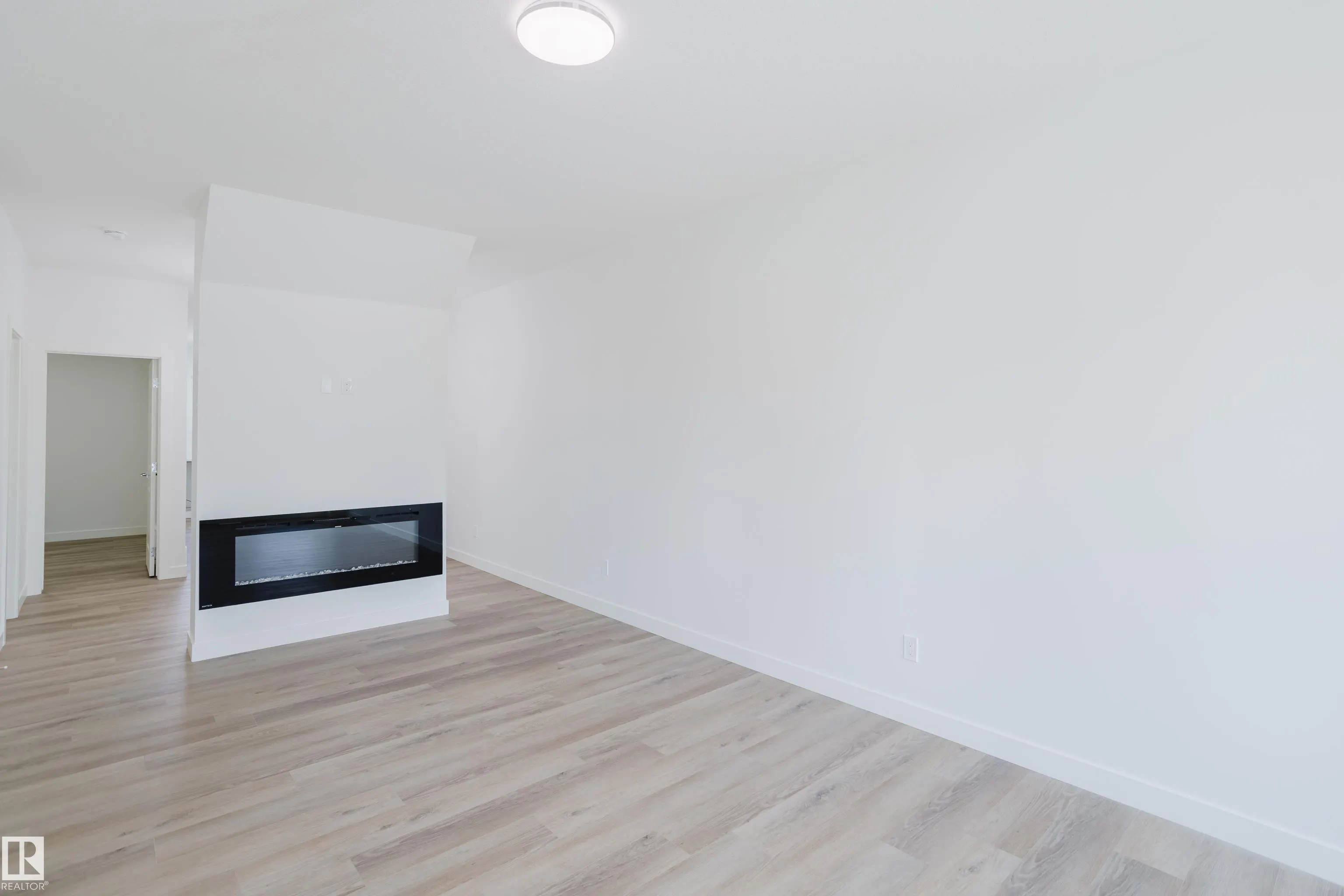 263 Munn Way