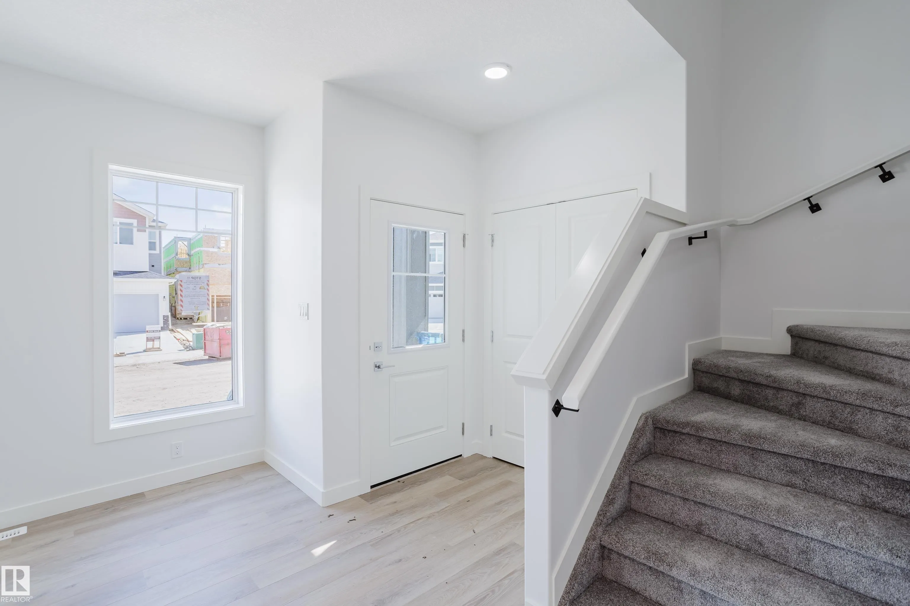 263 Munn Way