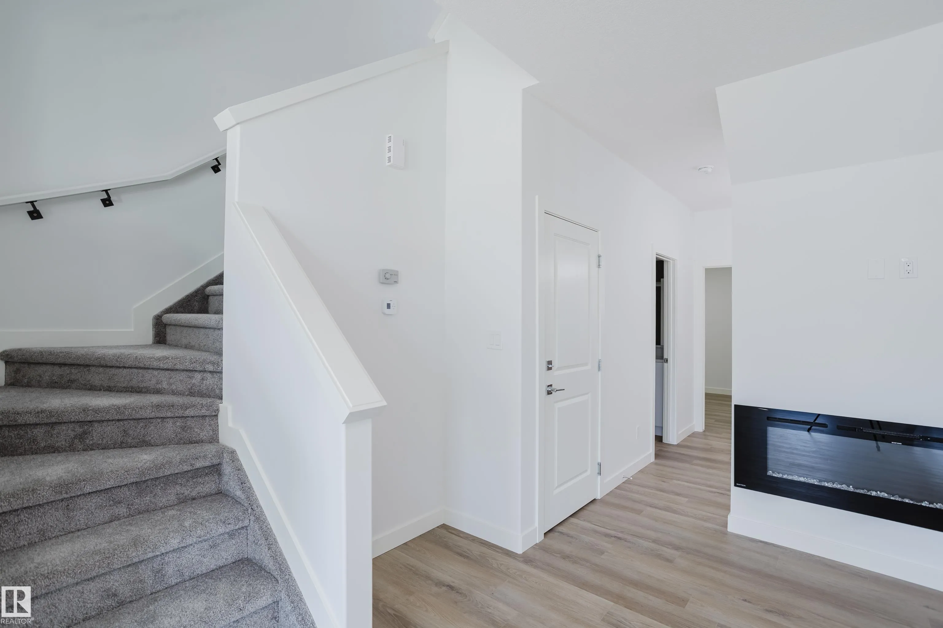 263 Munn Way