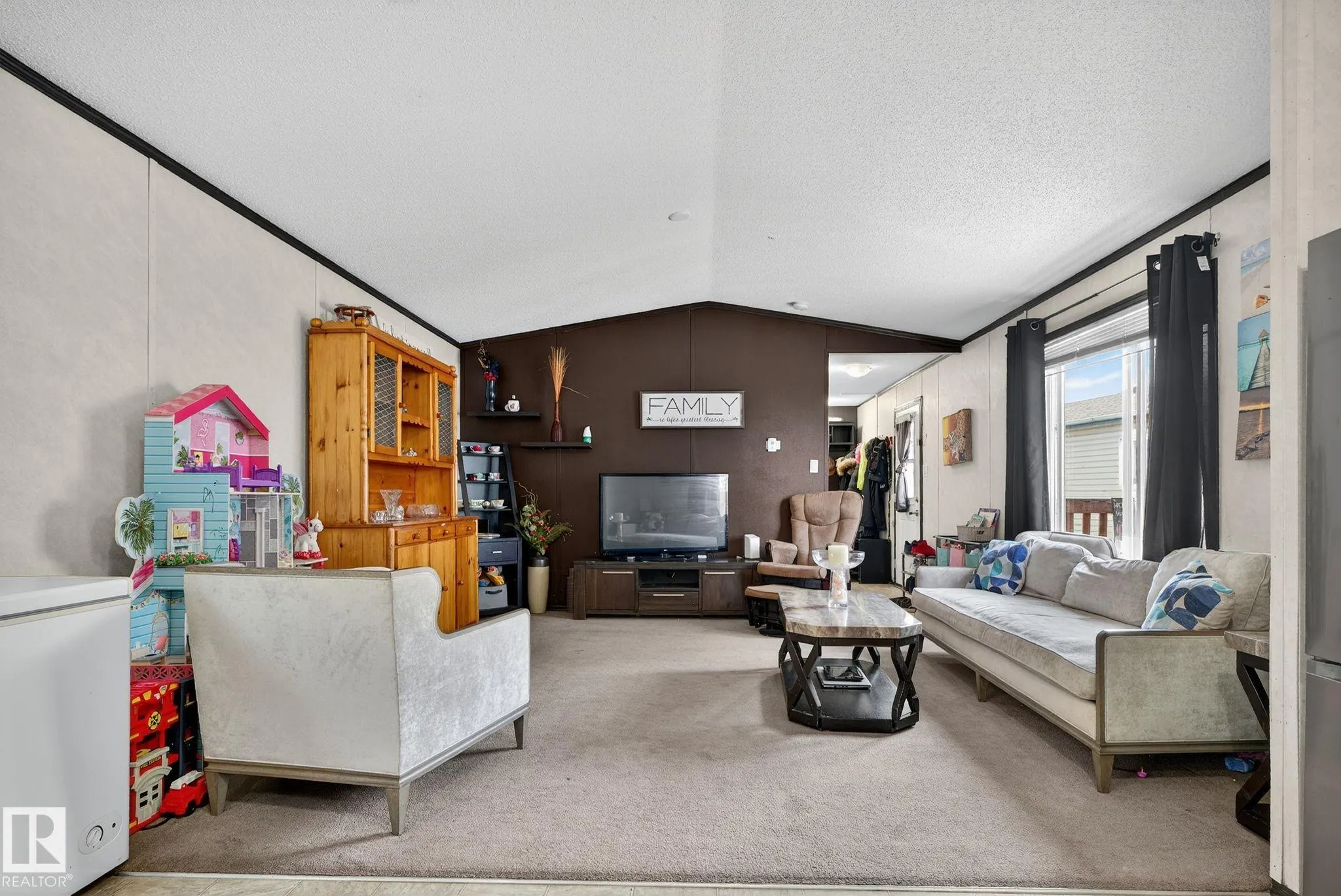 133 Willow Park Estates
