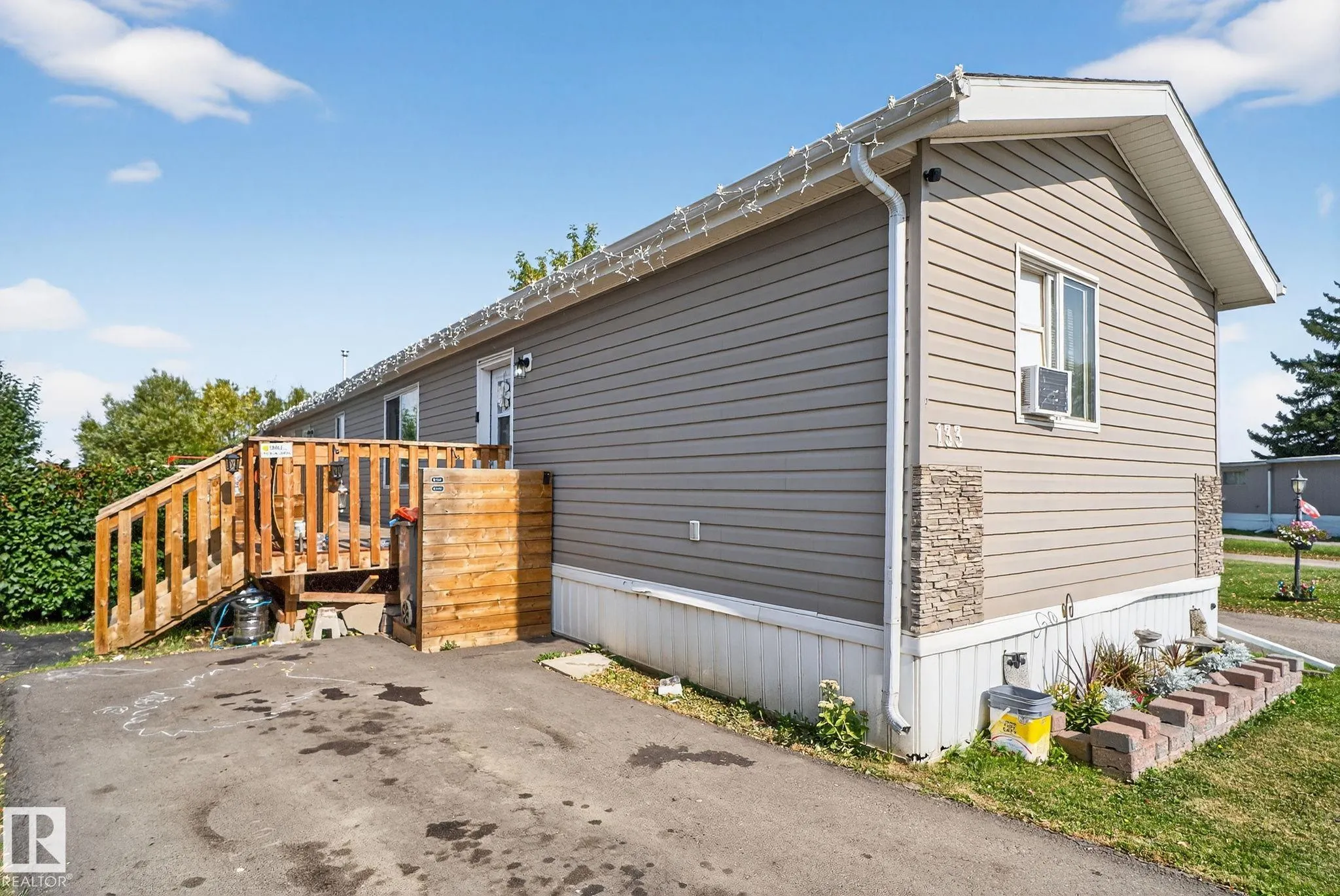 133 Willow Park Estates