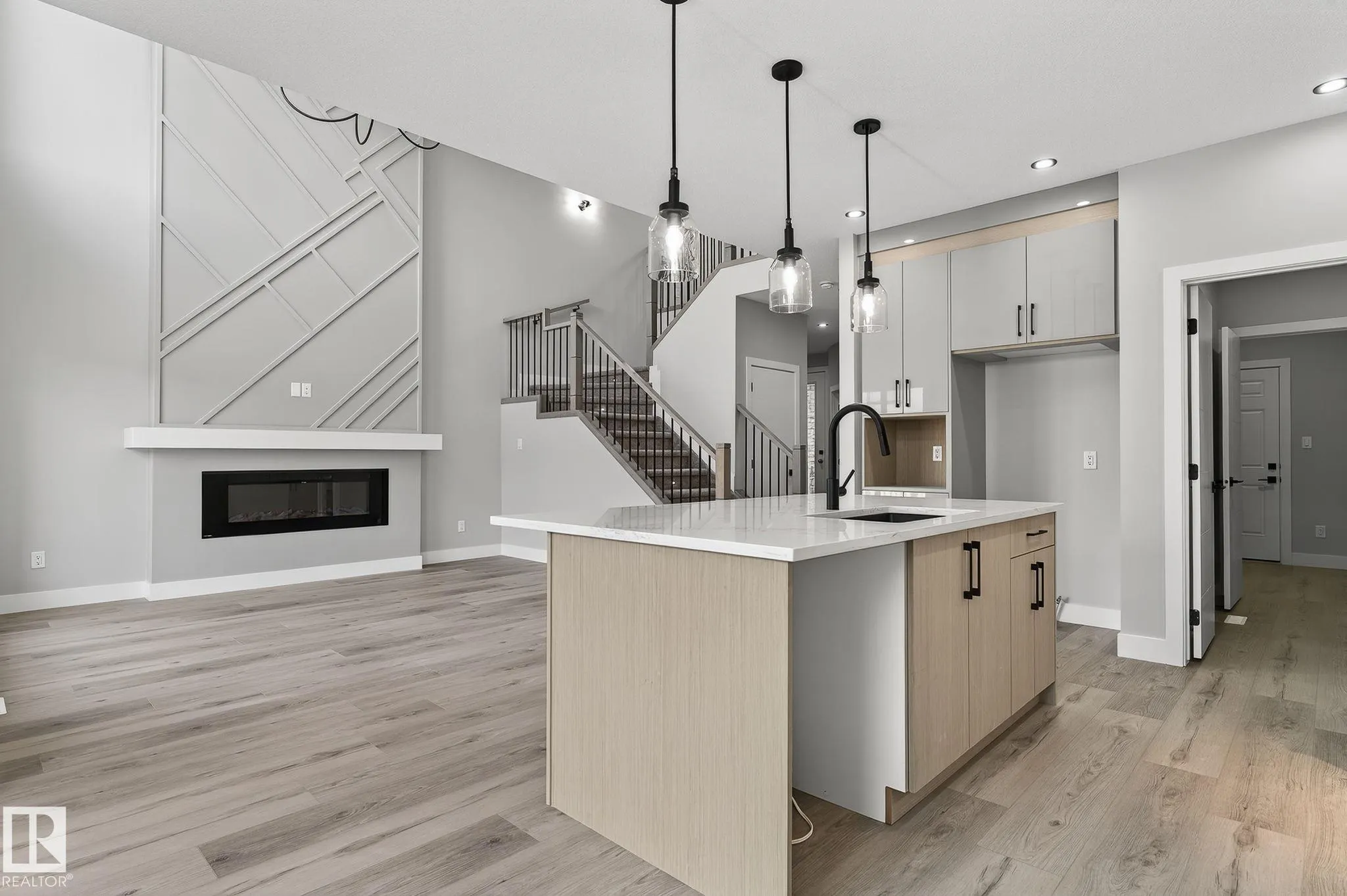 140 WYATT Ridge