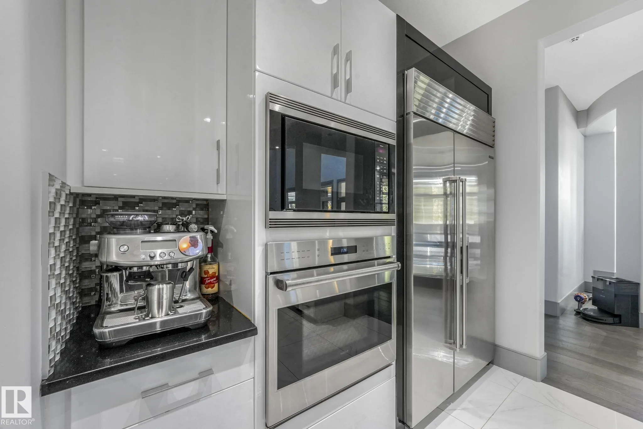 3510 WATSON Point(e)