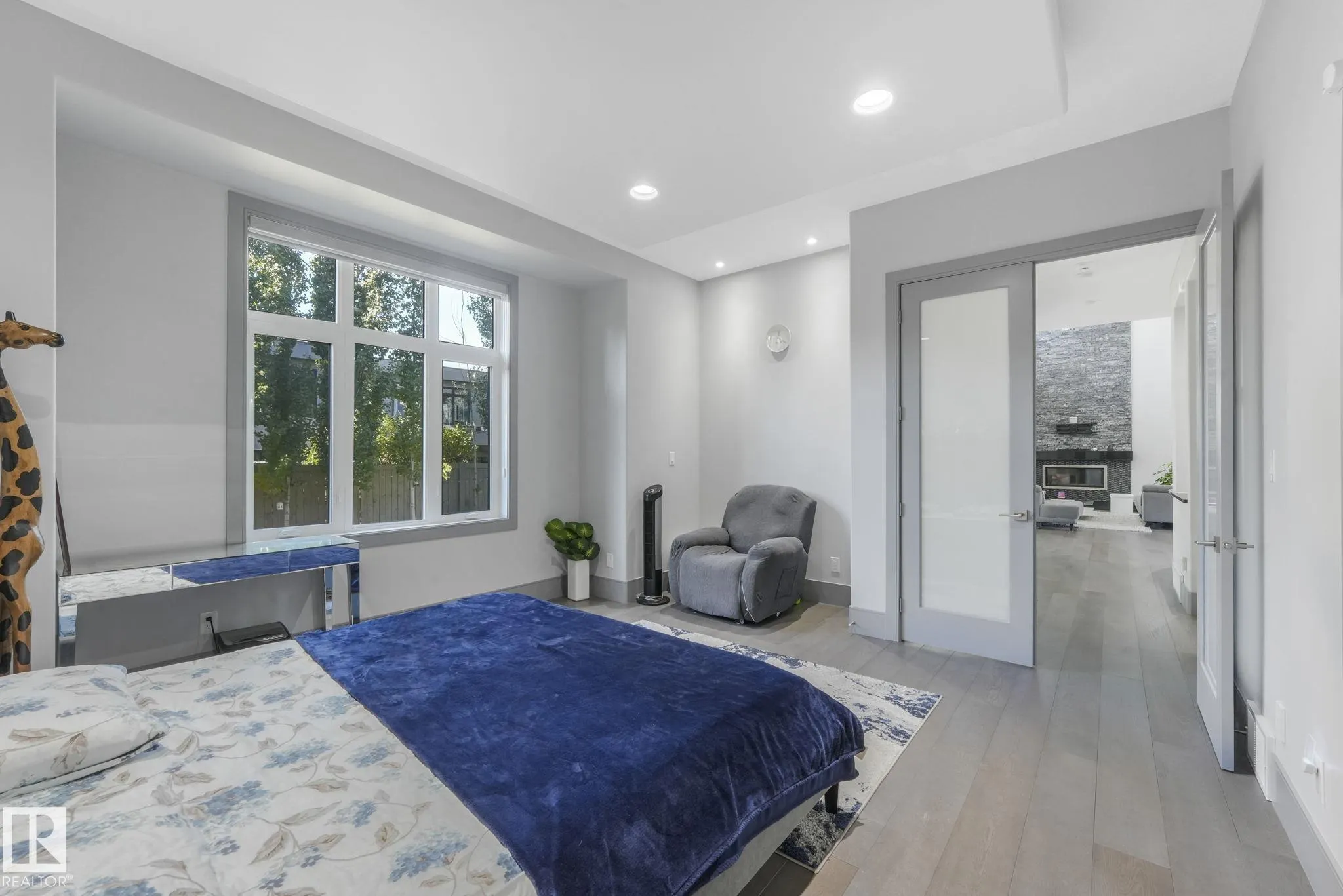 3510 WATSON Point(e)