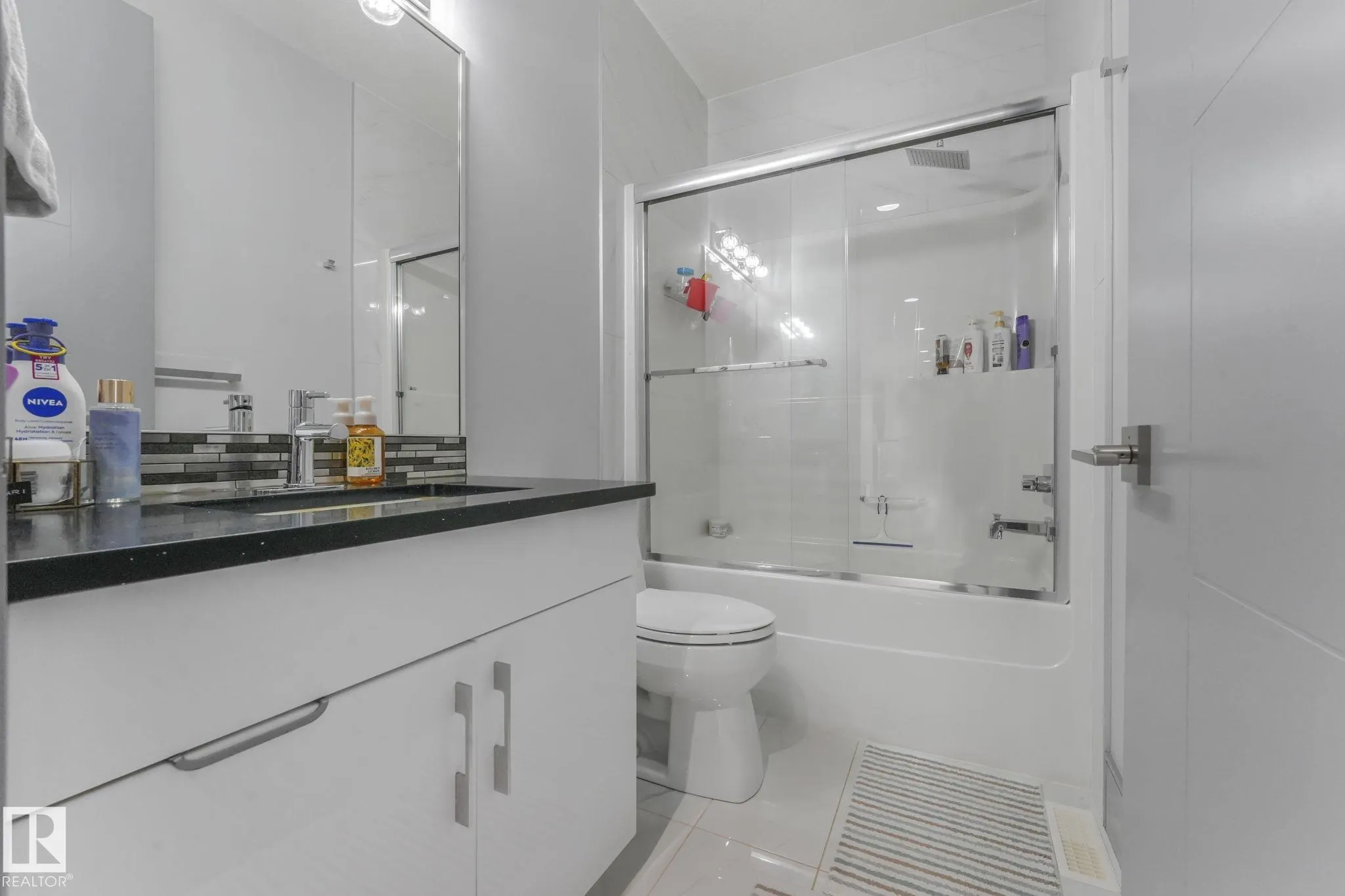 3510 WATSON Point(e)