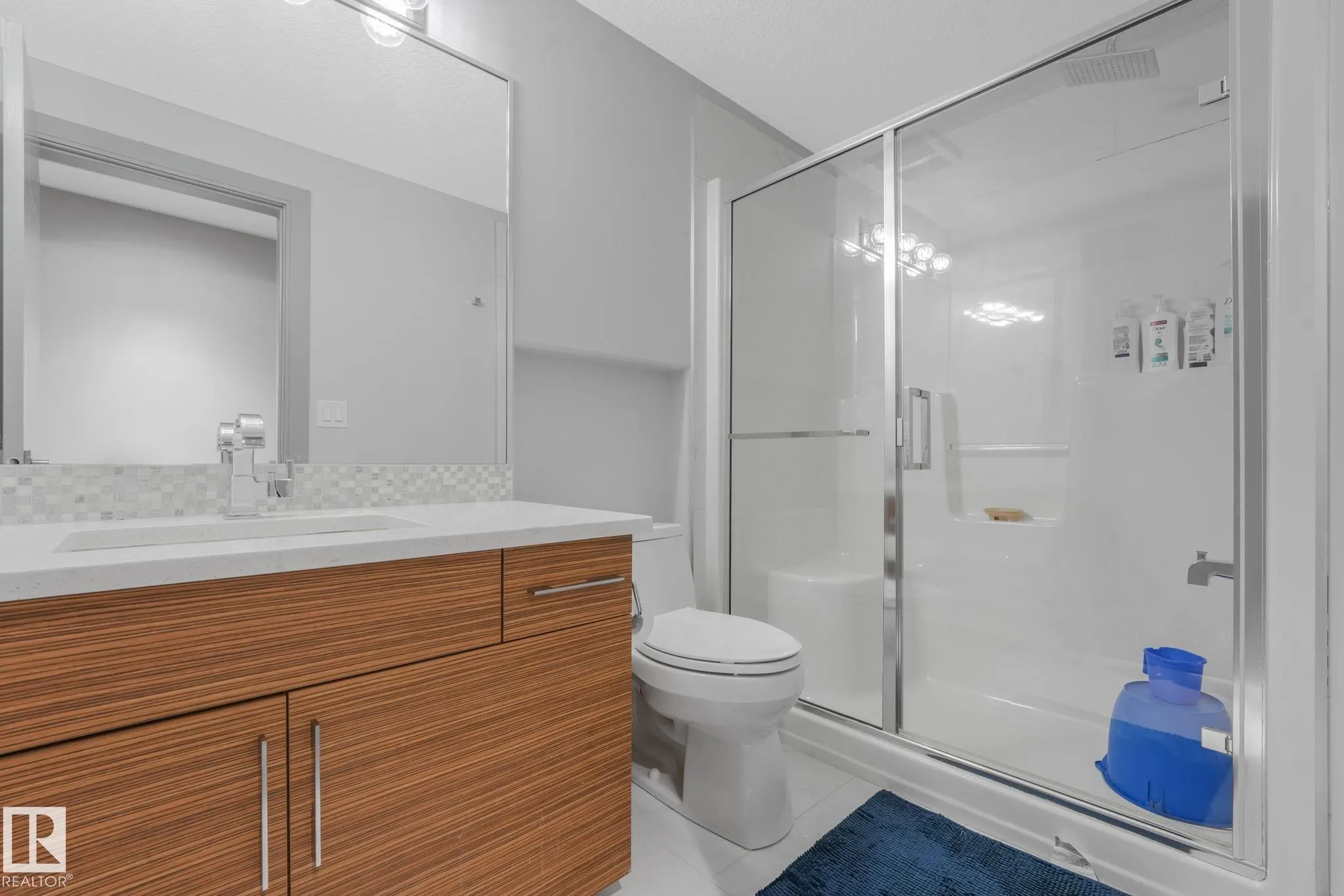 3510 WATSON Point(e)