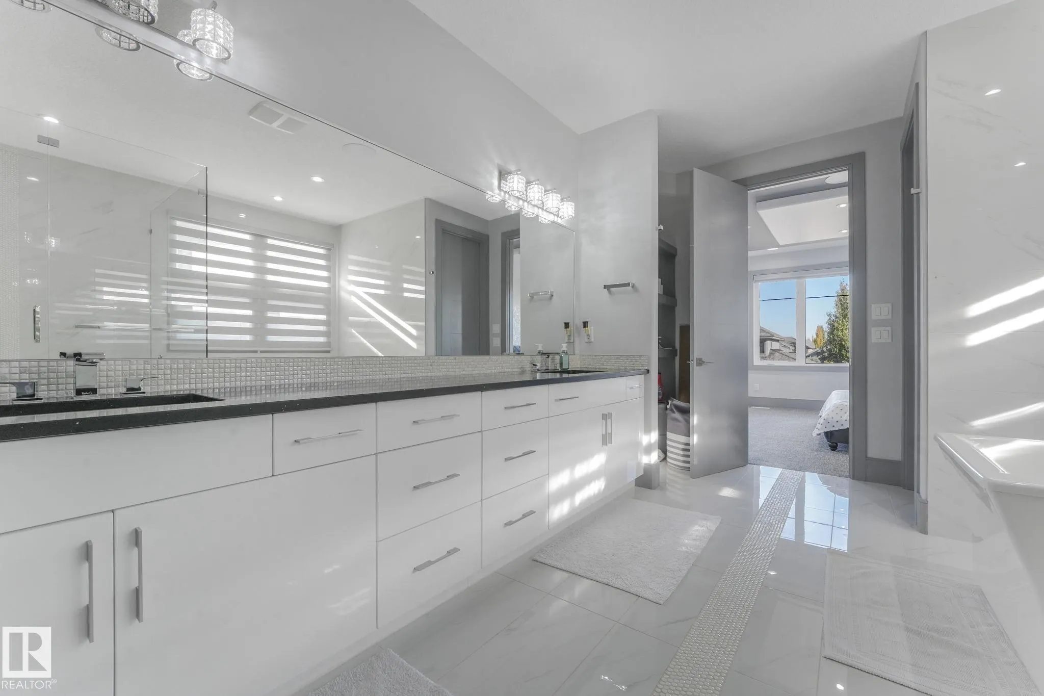3510 WATSON Point(e)