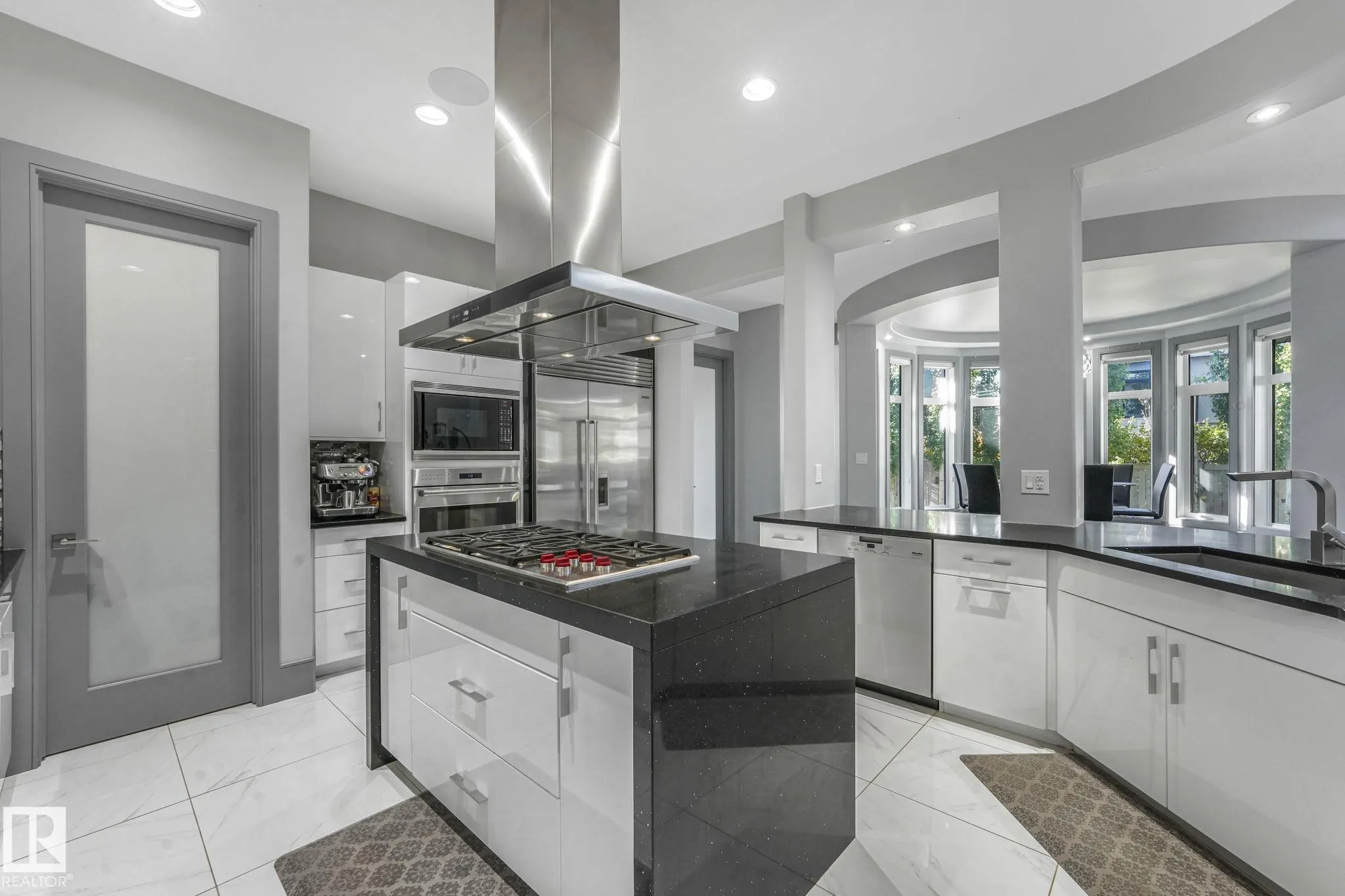 3510 WATSON Point(e)