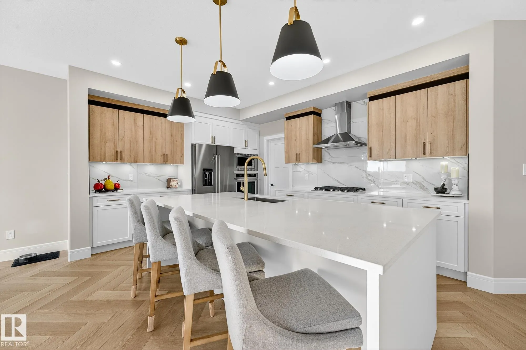 37 EDGEFIELD Way