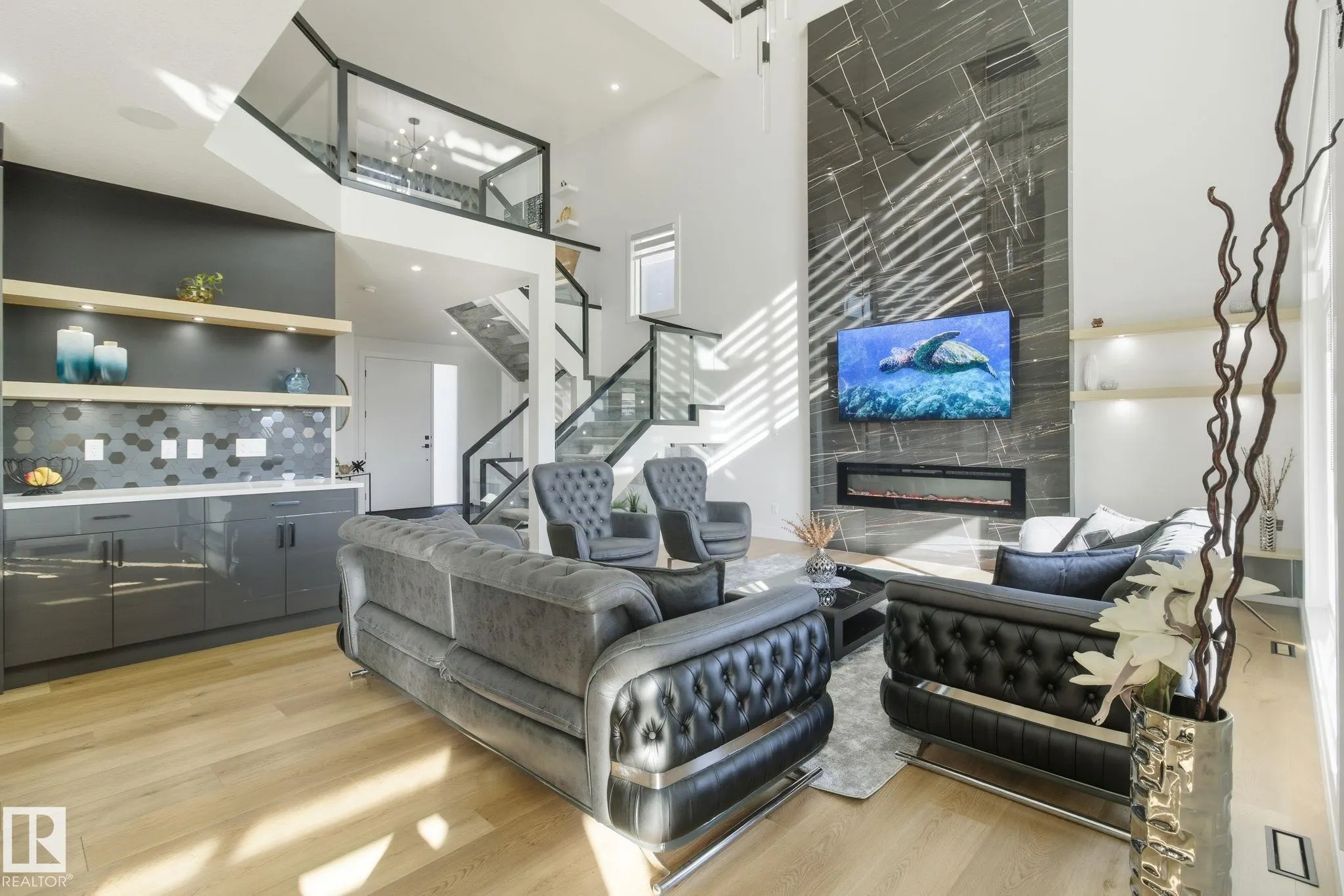 5611 CAUTLEY COVE Cove