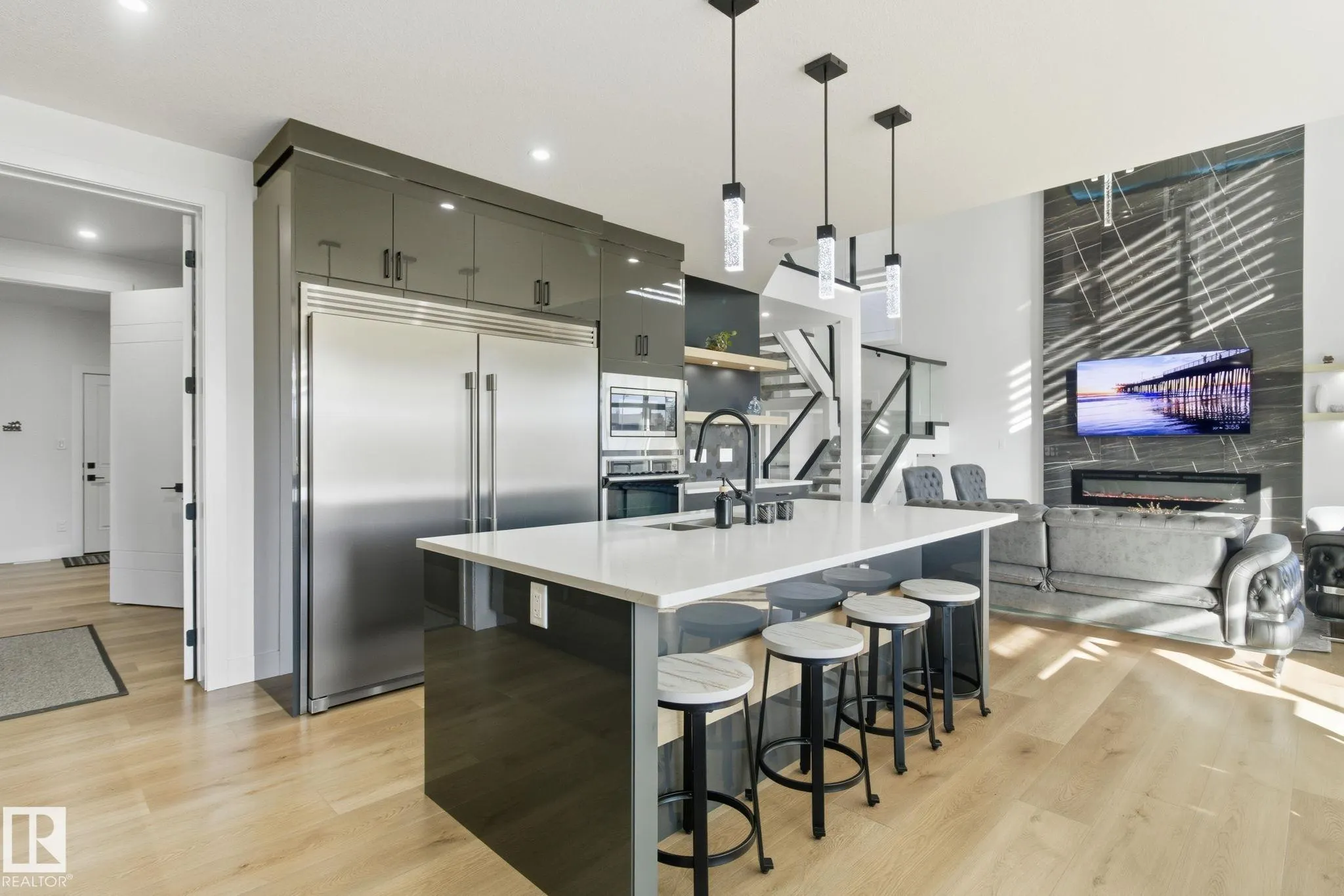 5611 CAUTLEY COVE Cove