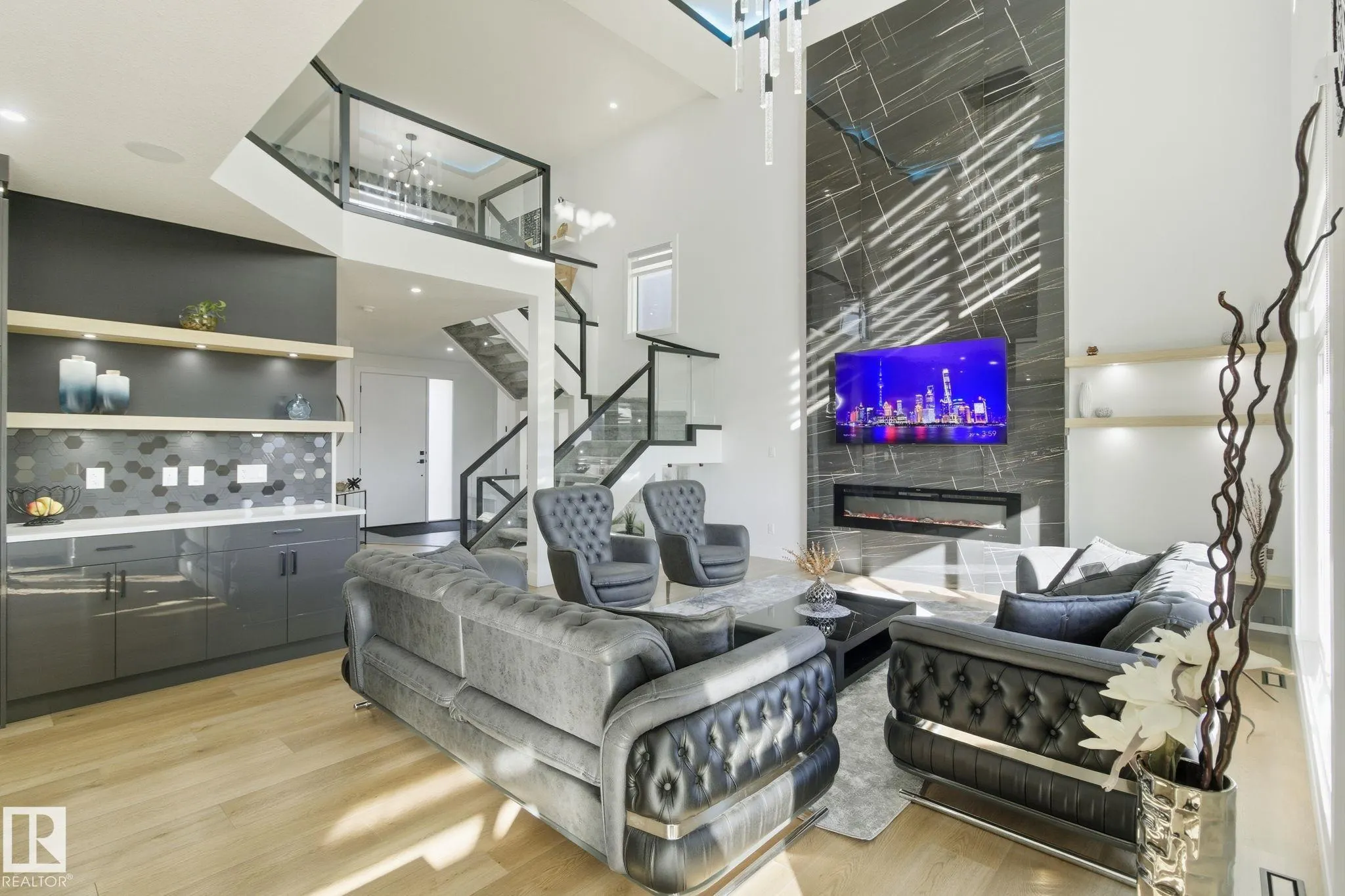 5611 CAUTLEY COVE Cove