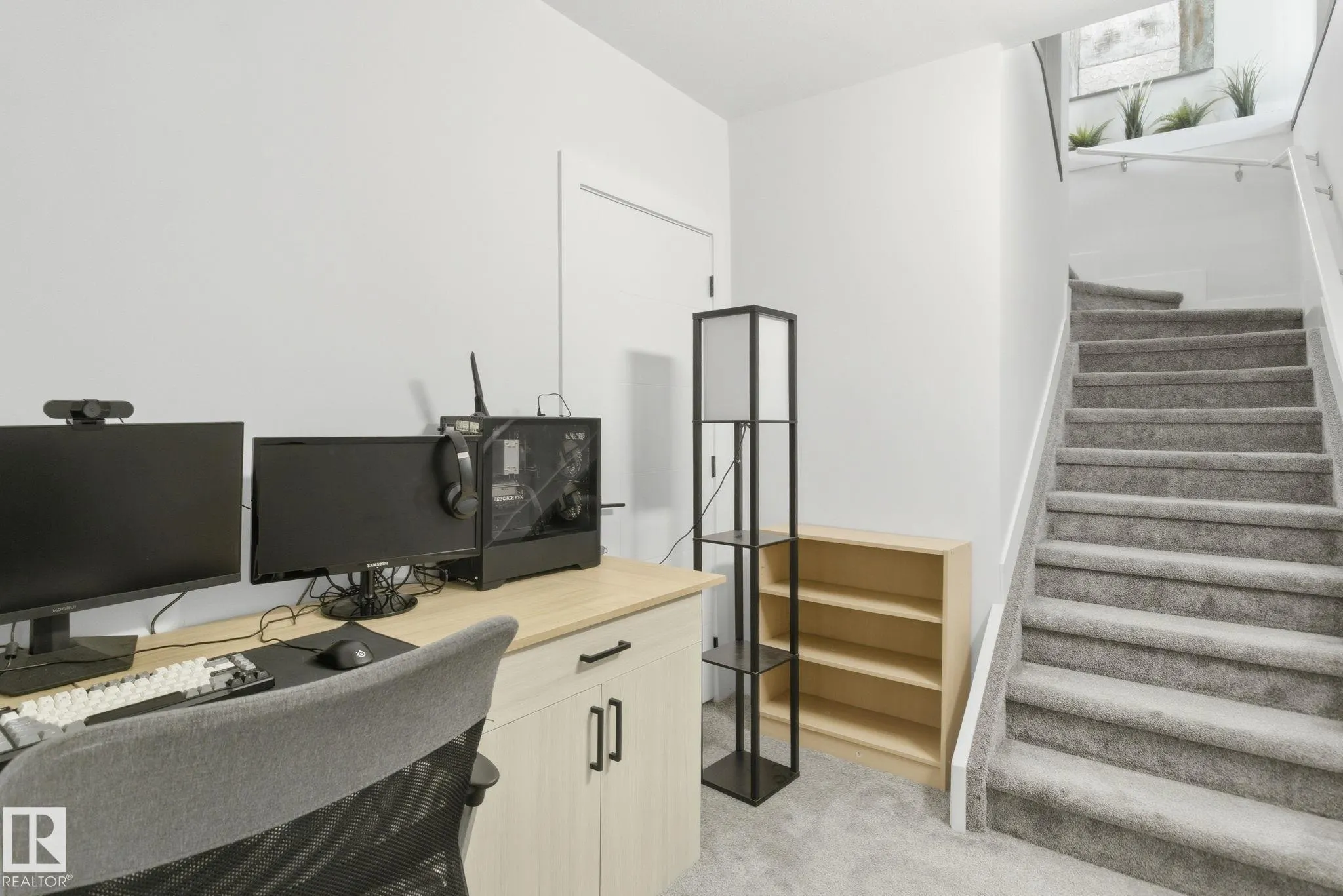 5611 CAUTLEY COVE Cove