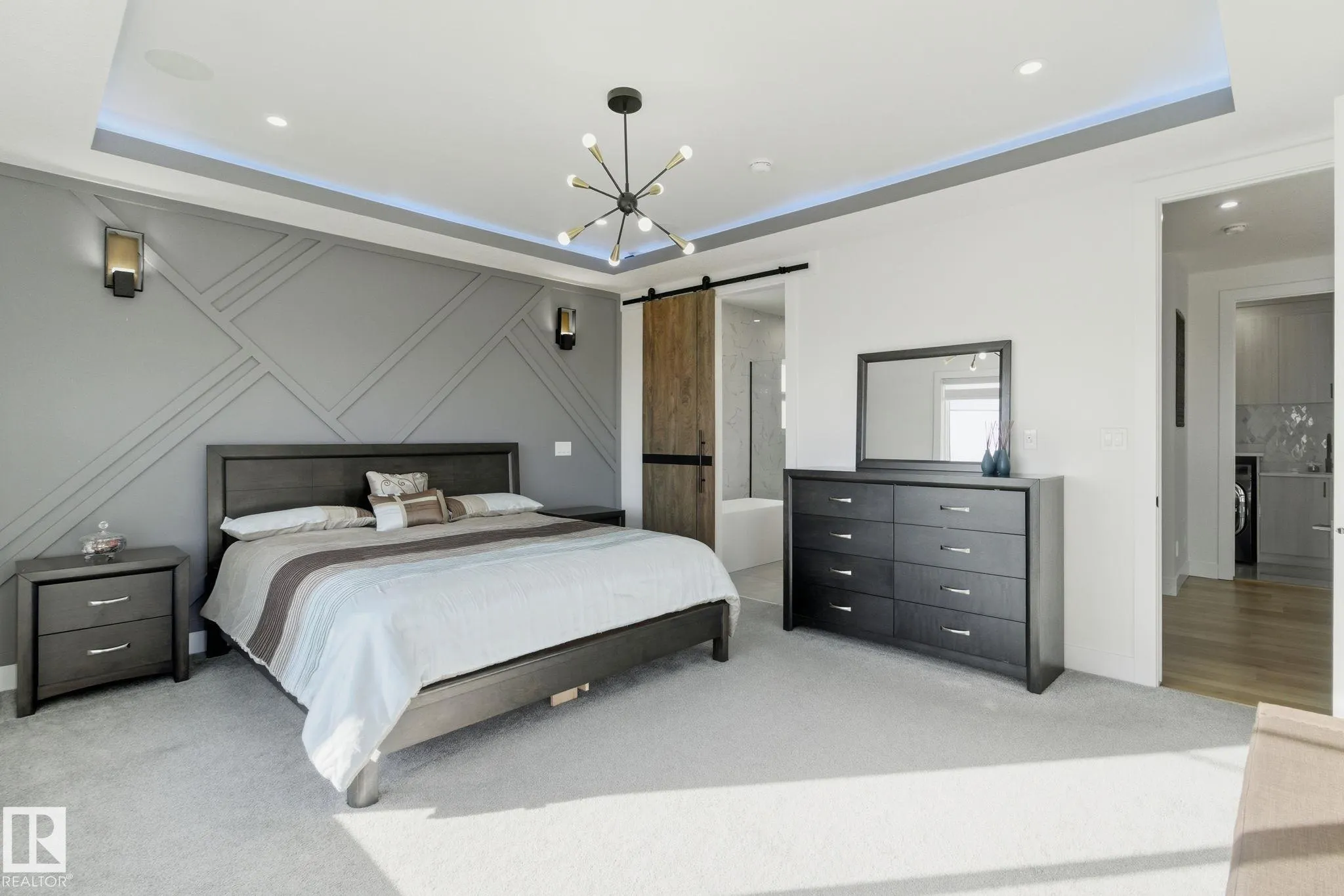5611 CAUTLEY COVE Cove