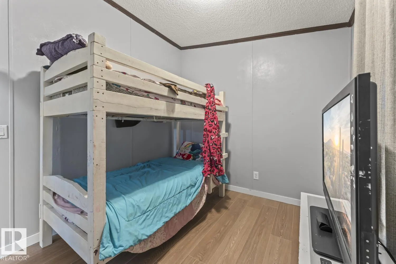 4510 Snowbird Lane