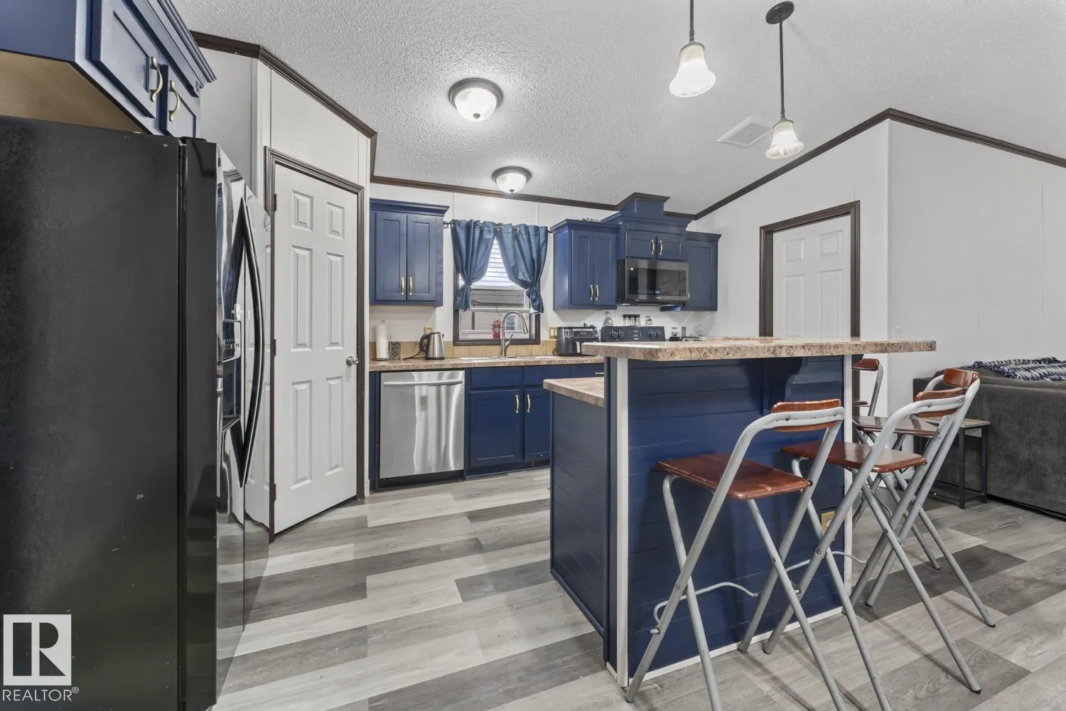 4510 Snowbird Lane
