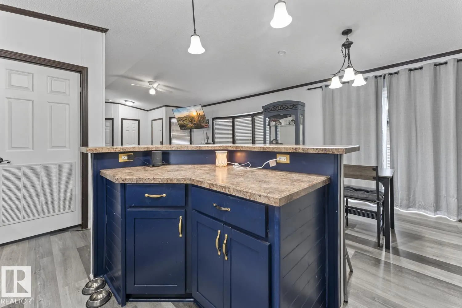 4510 Snowbird Lane