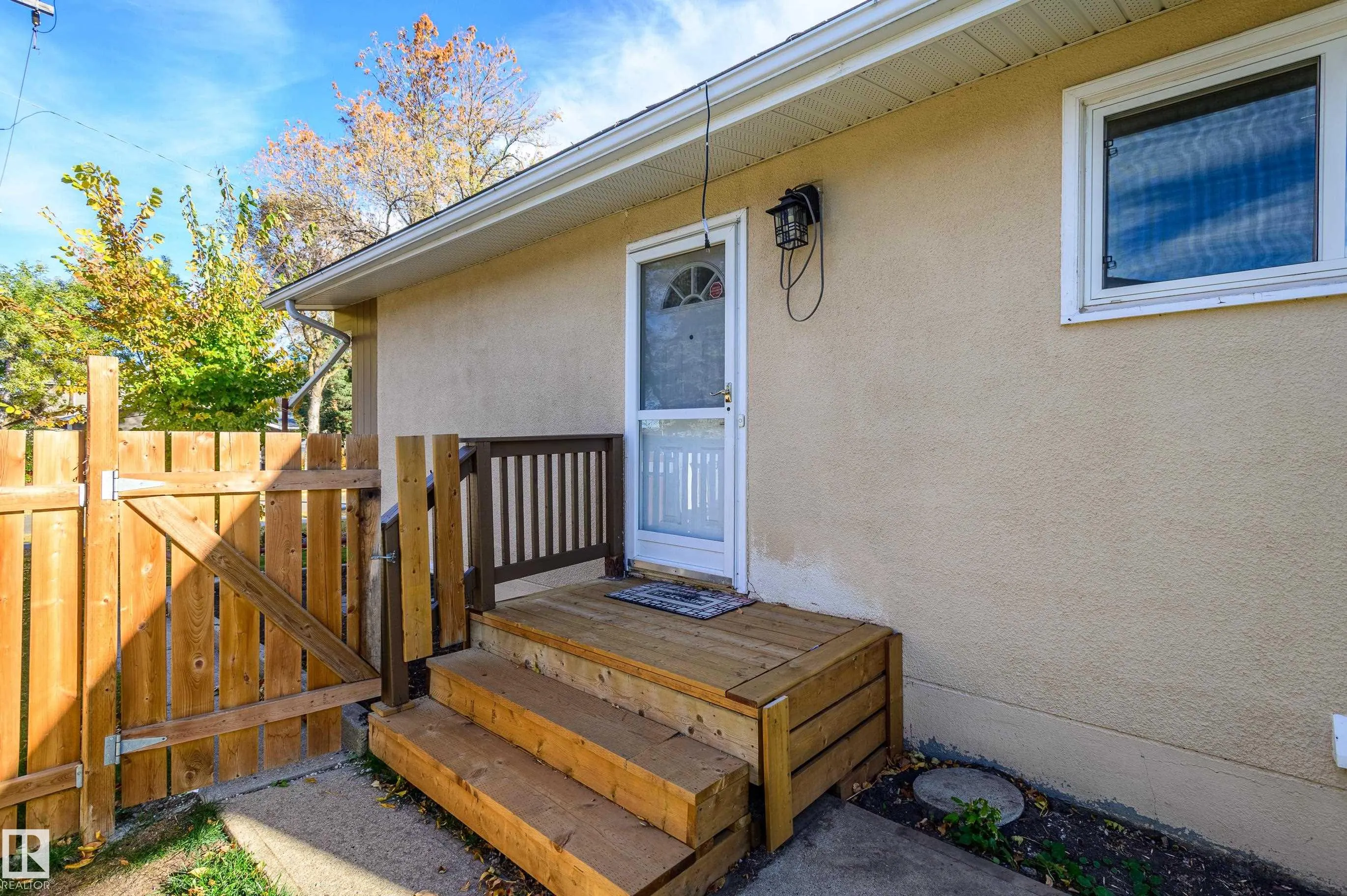 20 GRANDVILLE Avenue