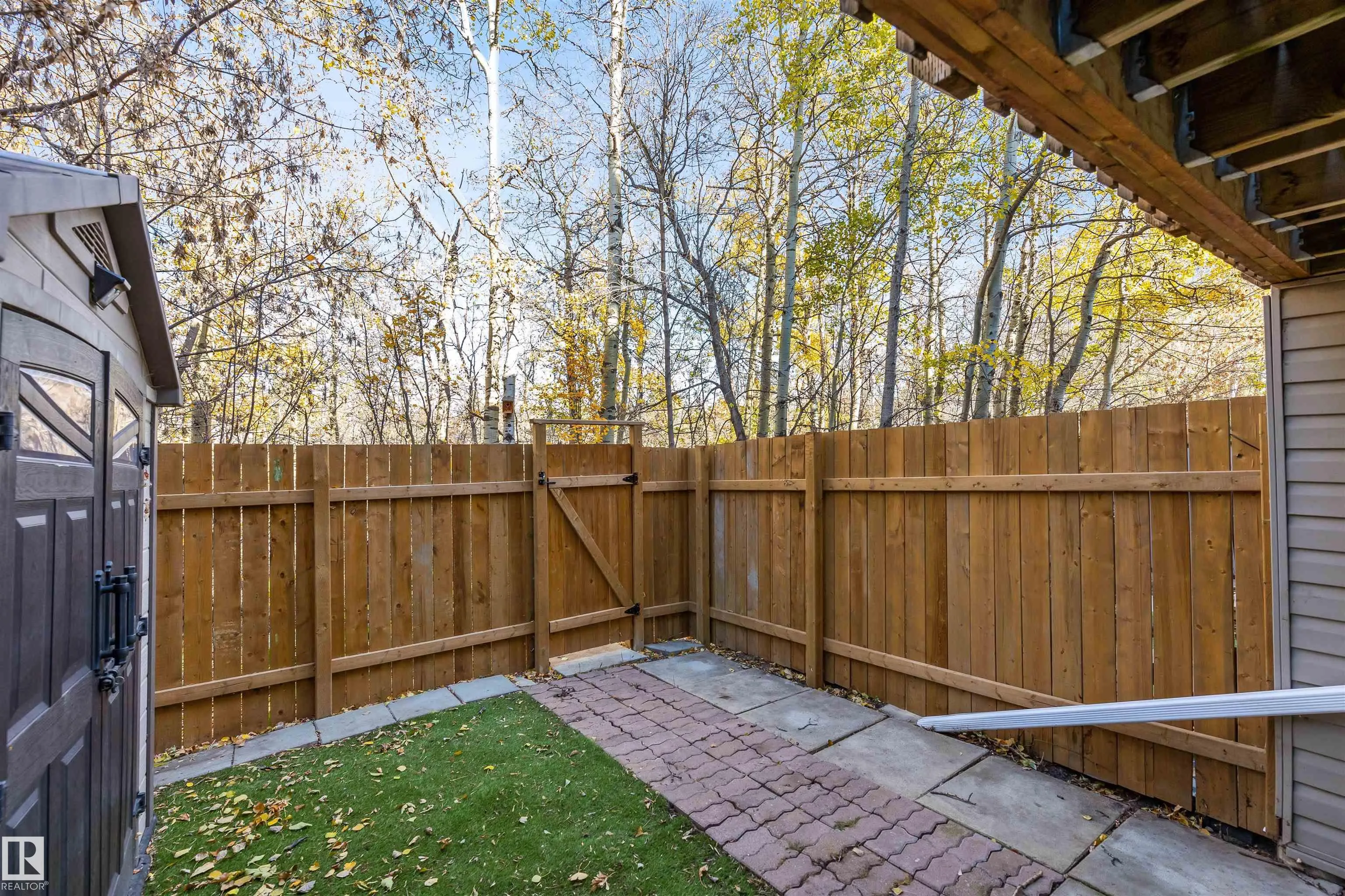 175 RIDGEWOOD