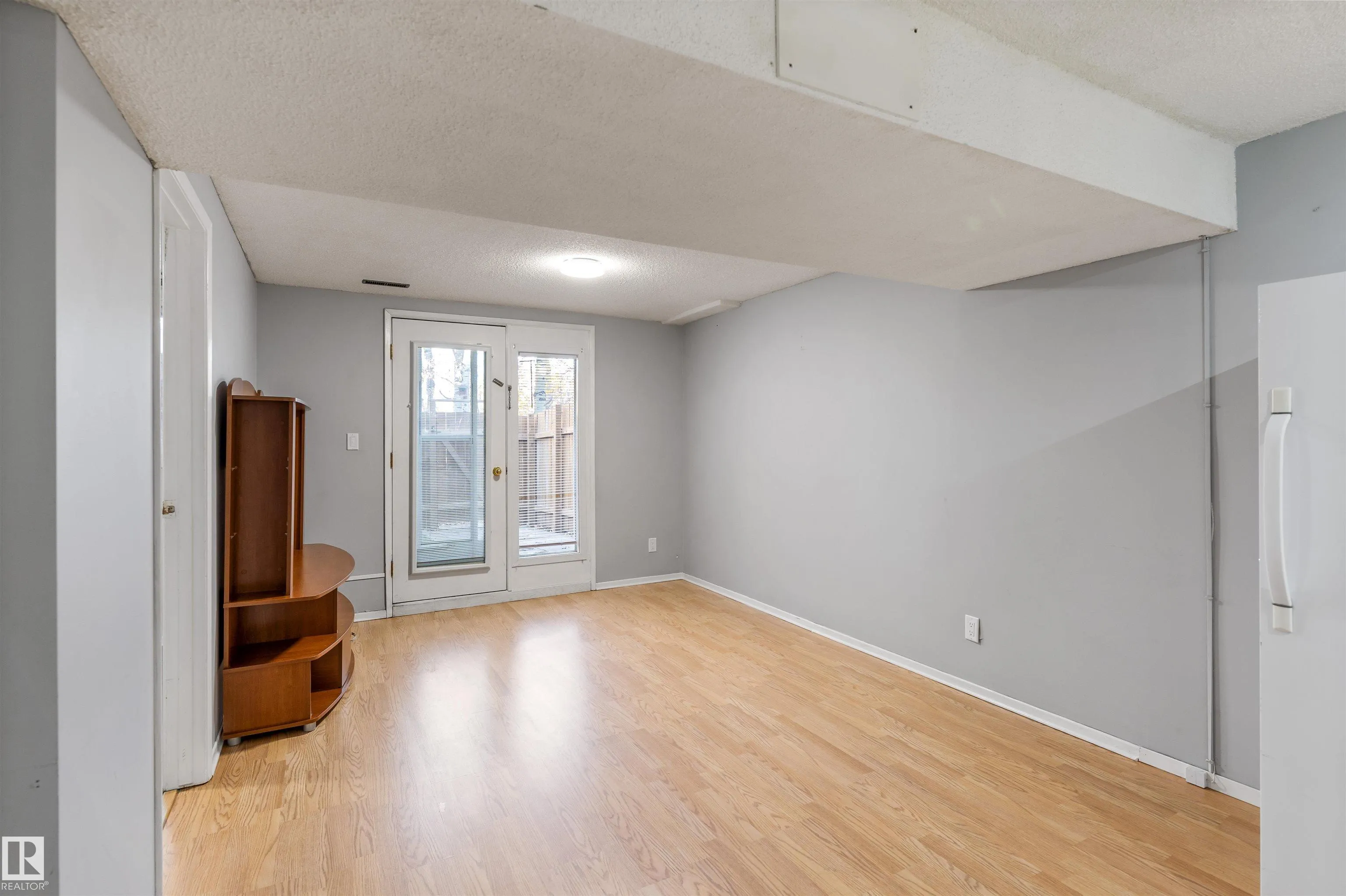 175 RIDGEWOOD