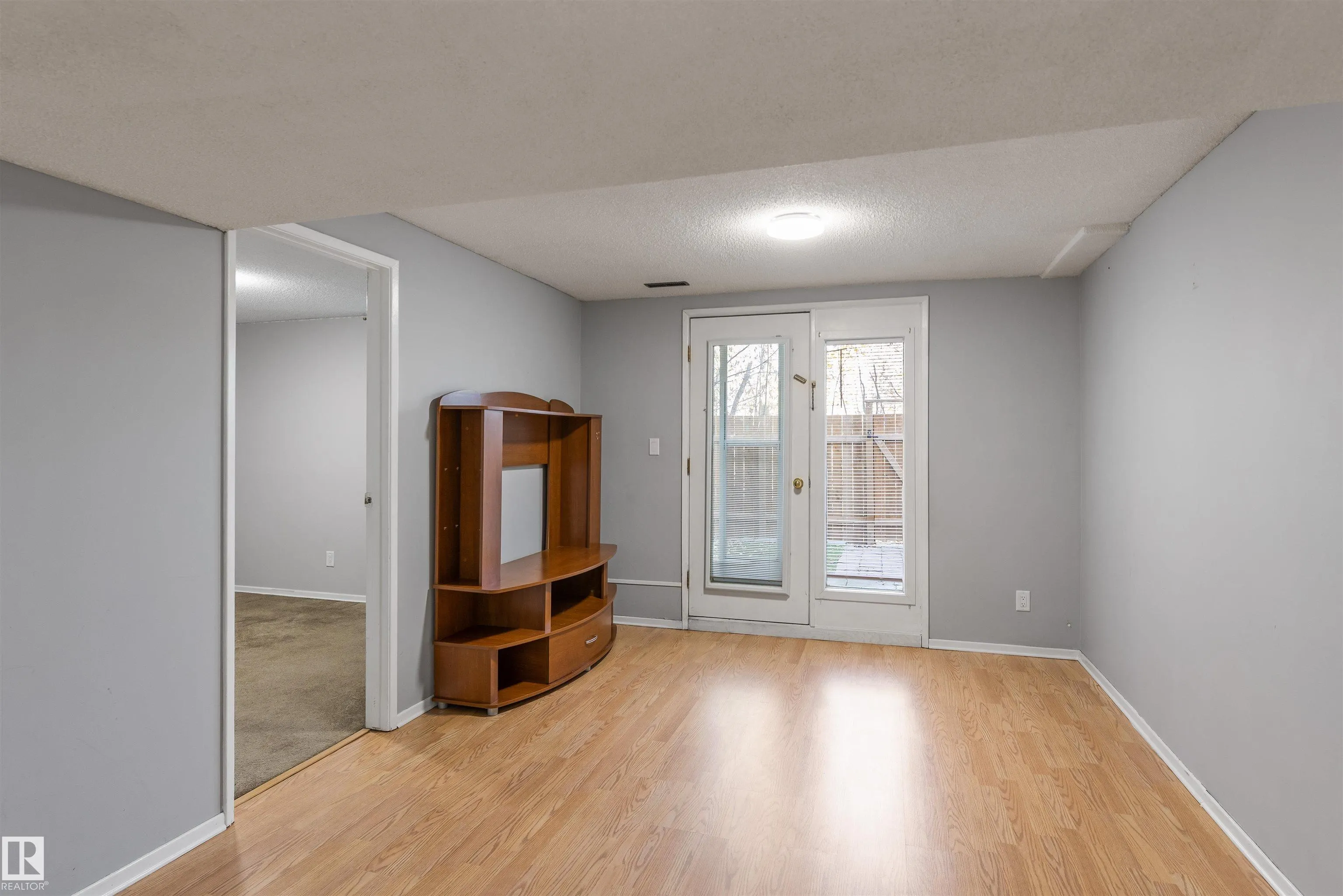 175 RIDGEWOOD