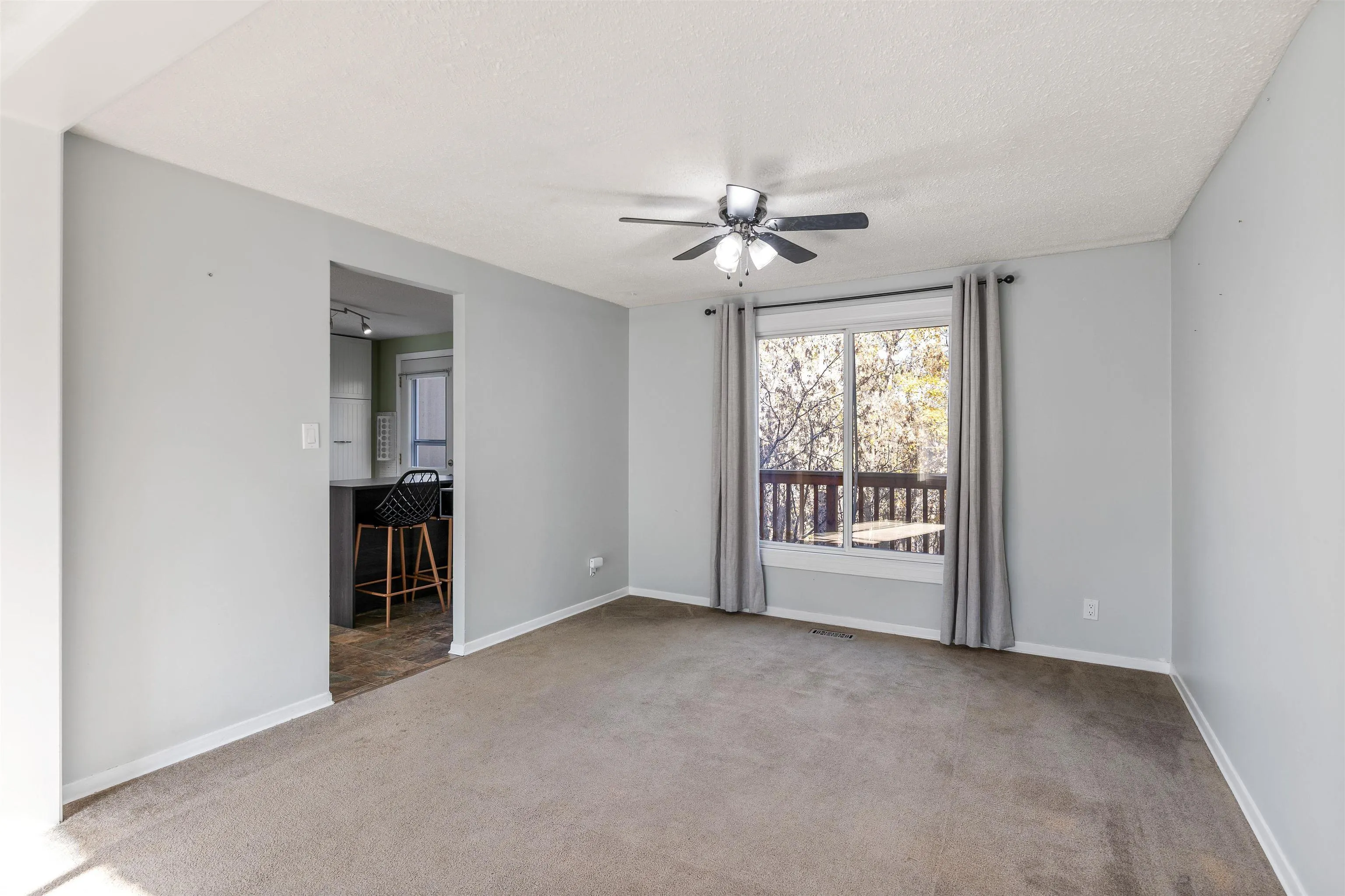 175 RIDGEWOOD
