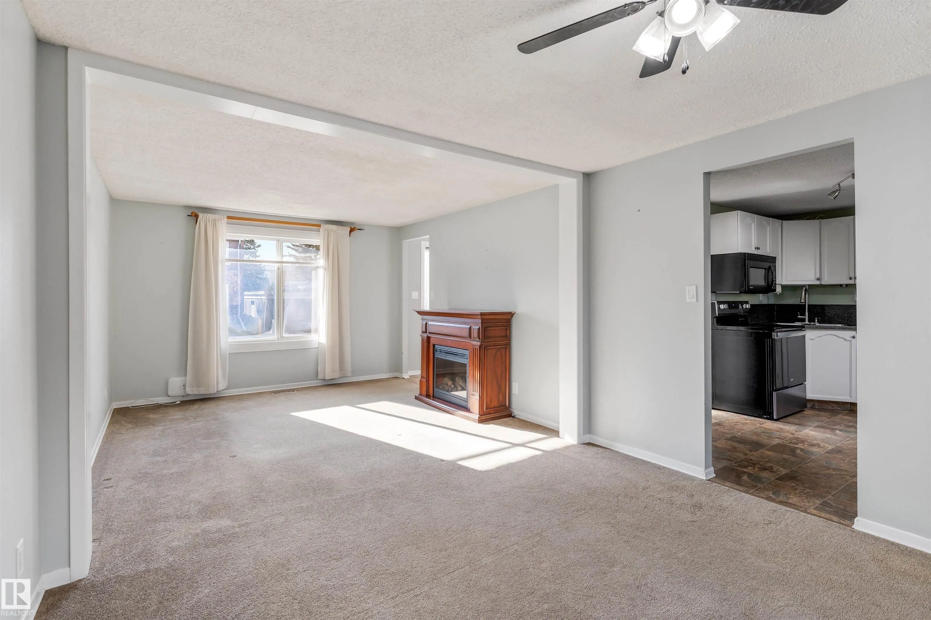 175 RIDGEWOOD