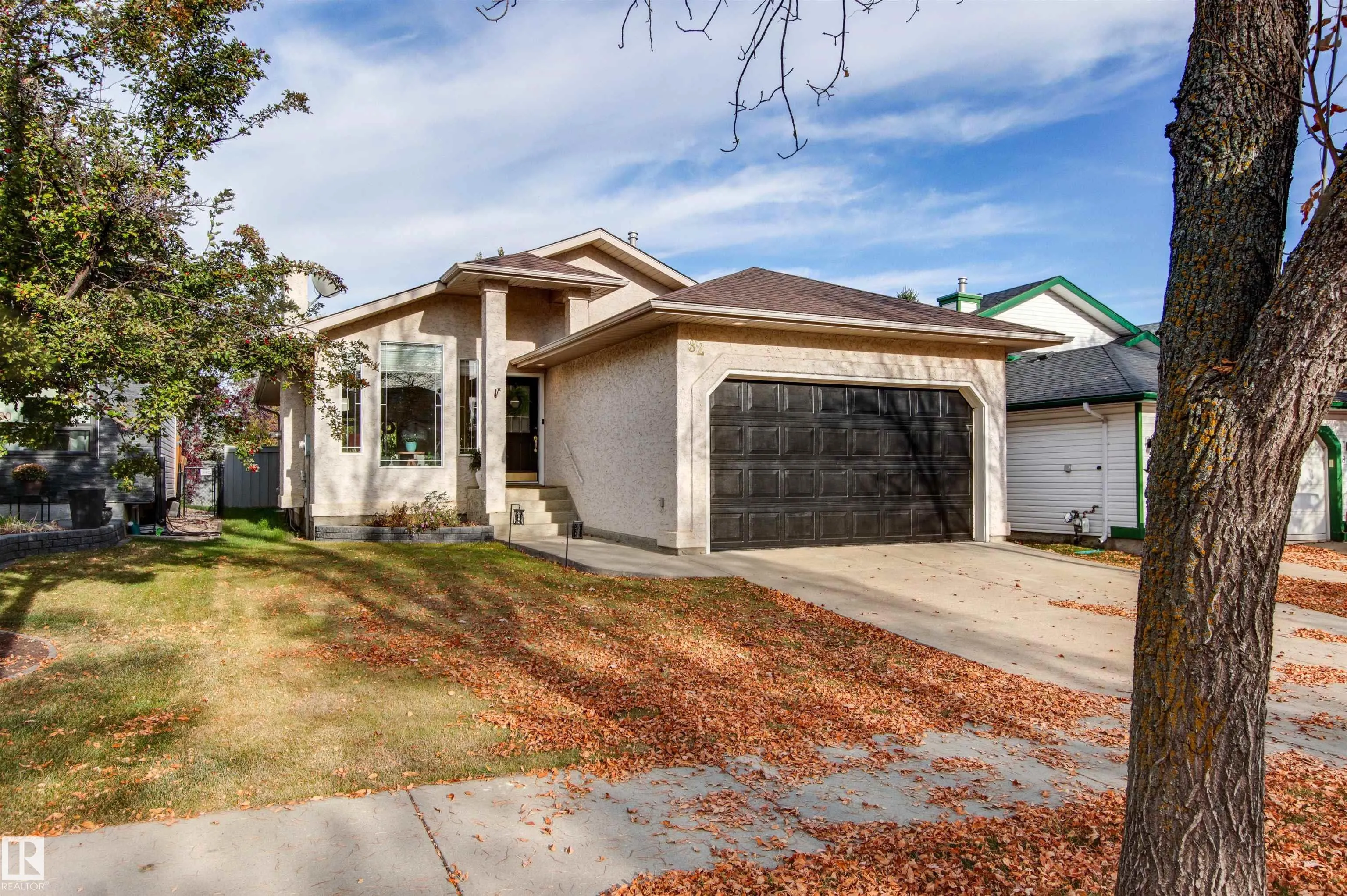 82 Oakridge Drive