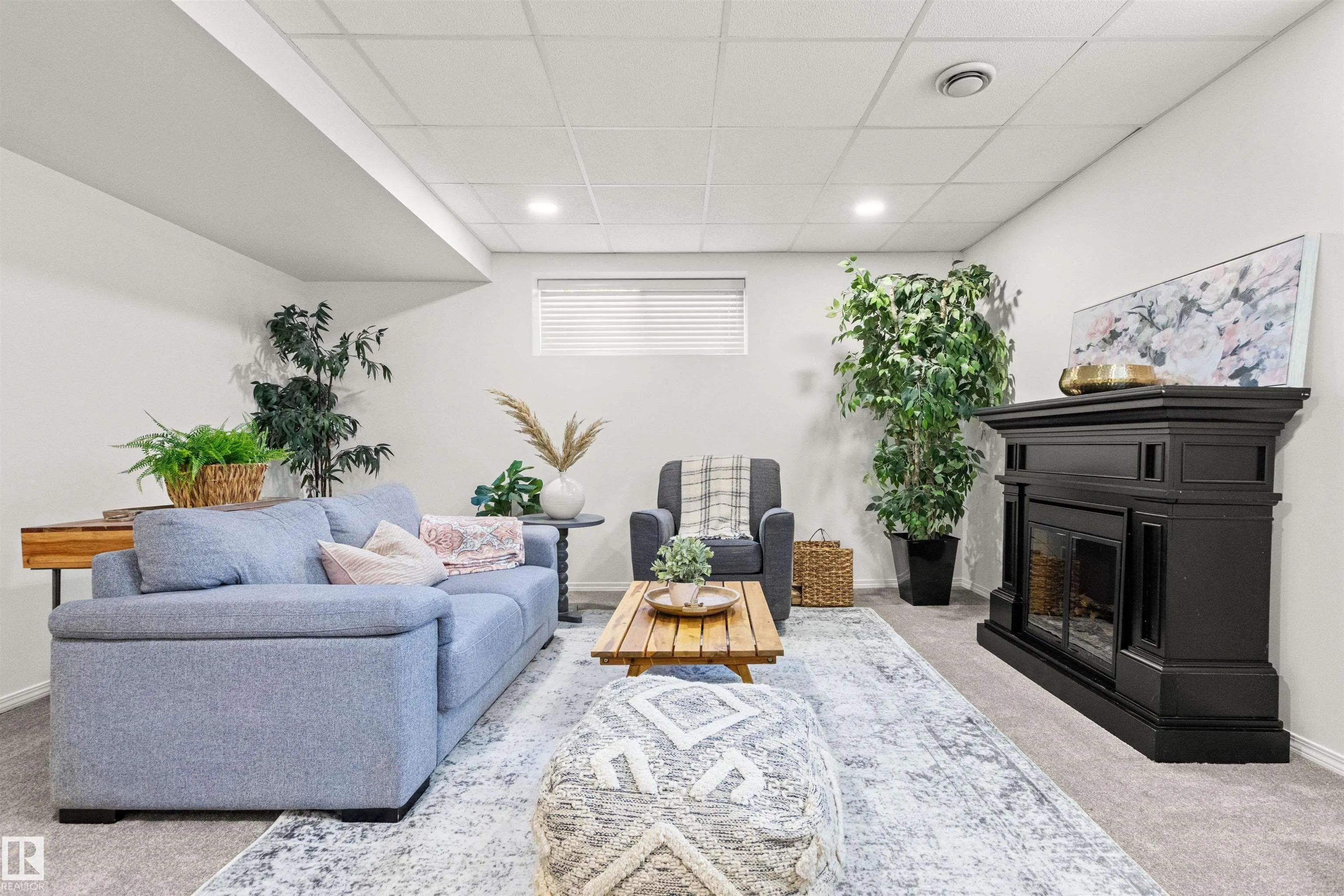 82 Oakridge Drive