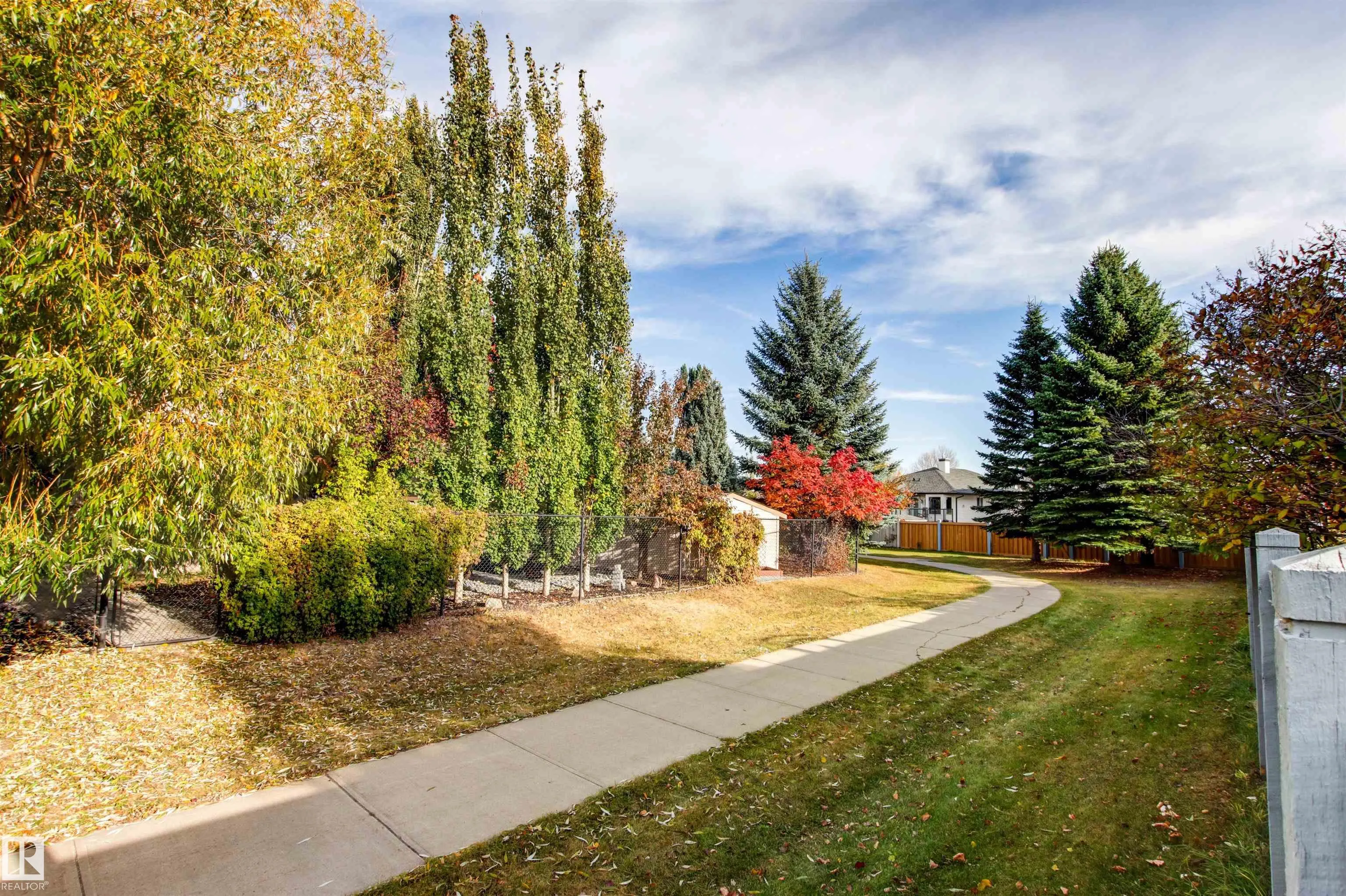 82 Oakridge Drive