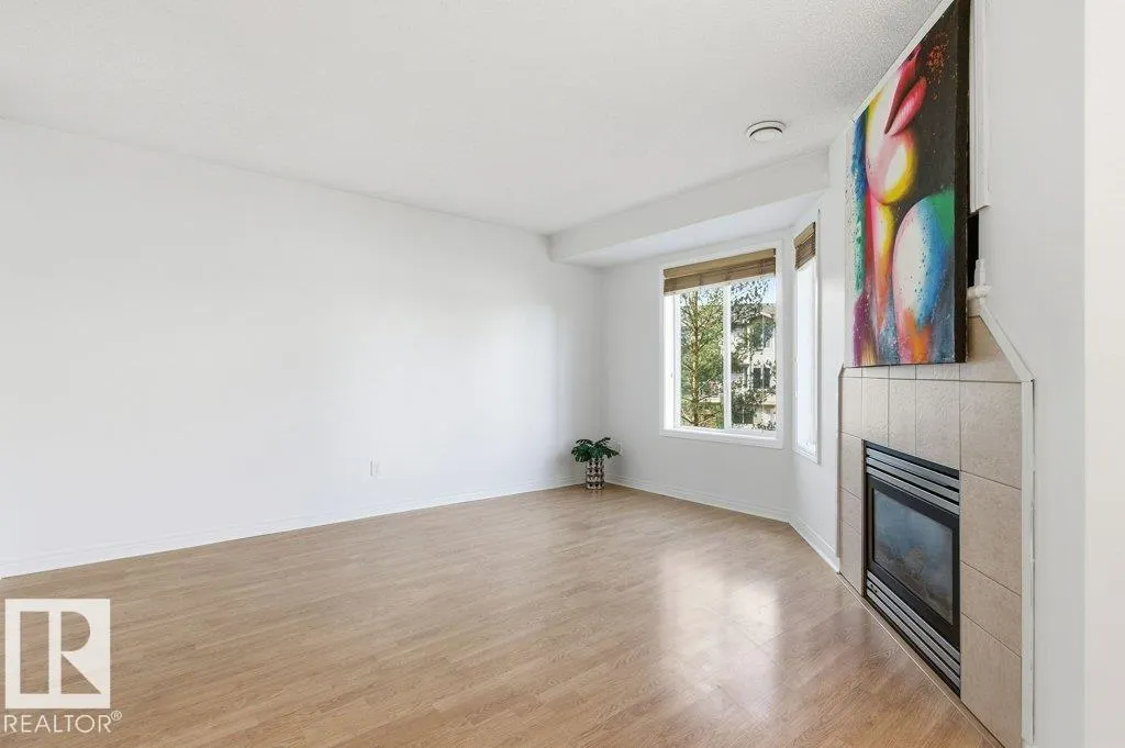 2505 42 Street