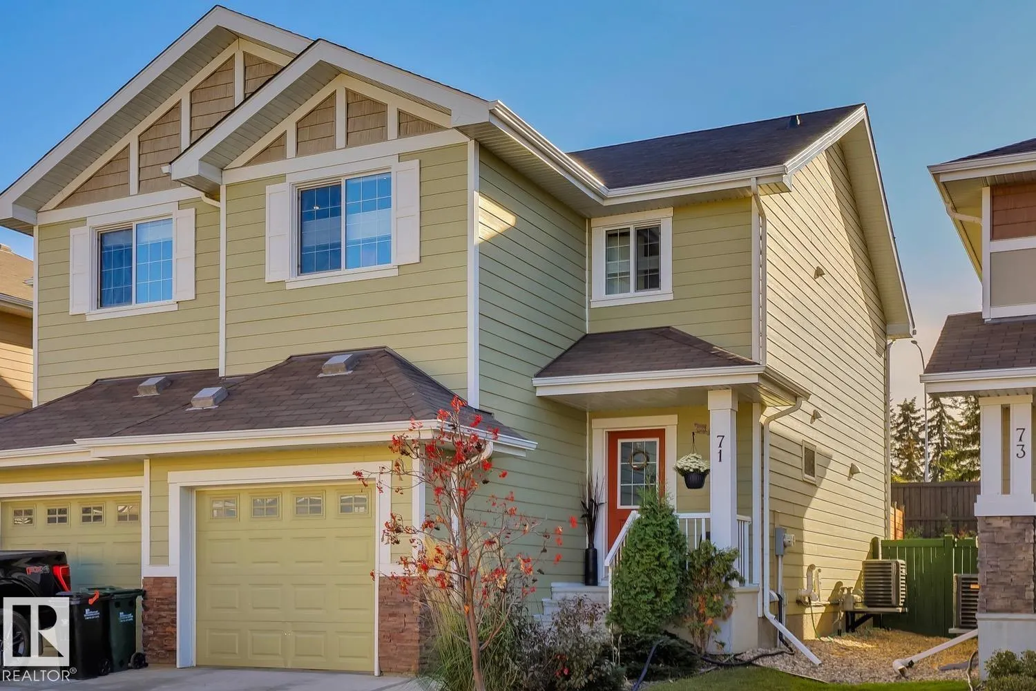 219 CHARLOTTE Way