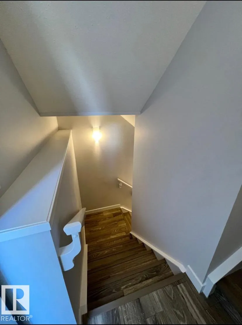 5316 Godson Point(e)