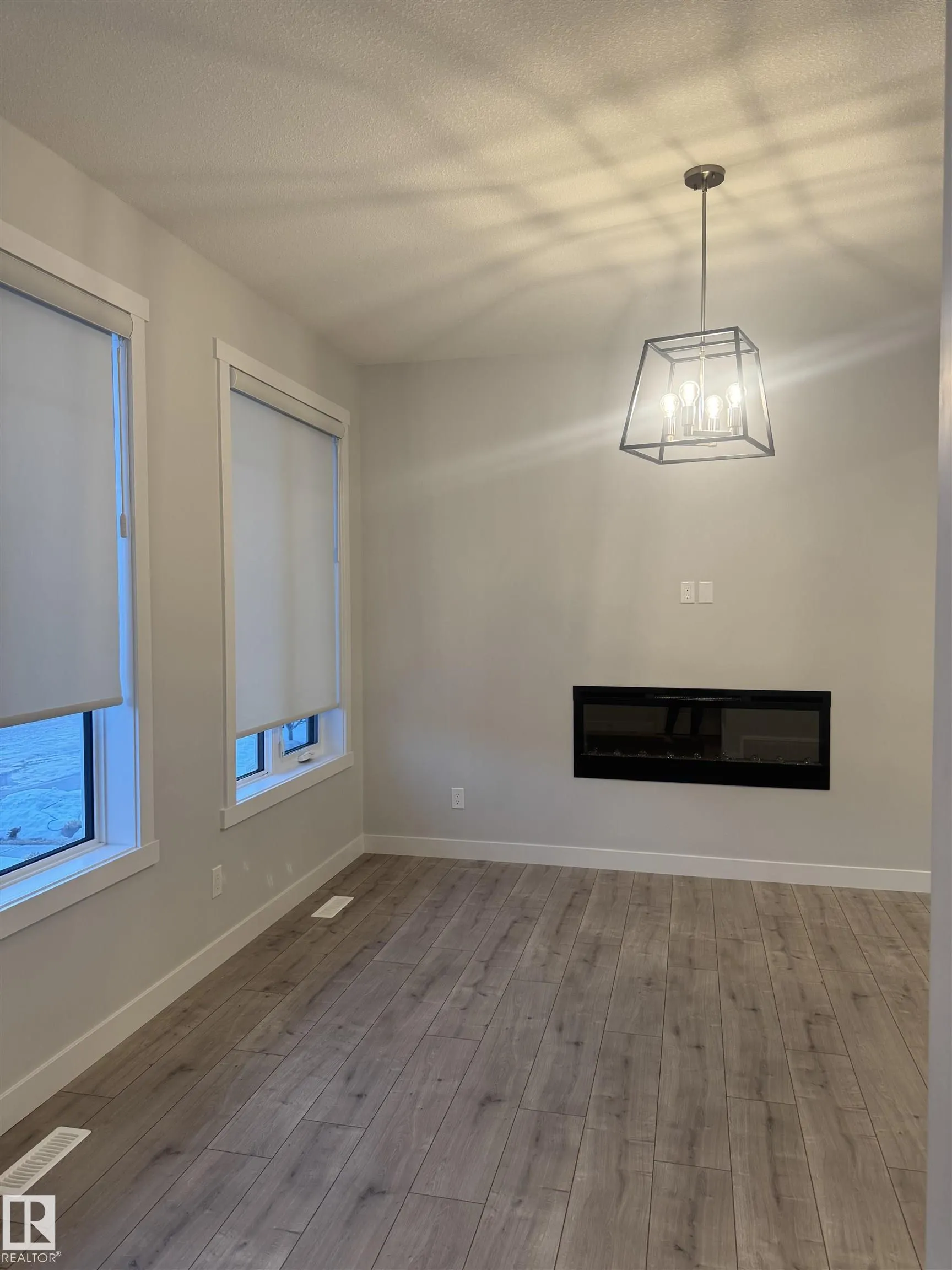 5316 Godson Point(e)