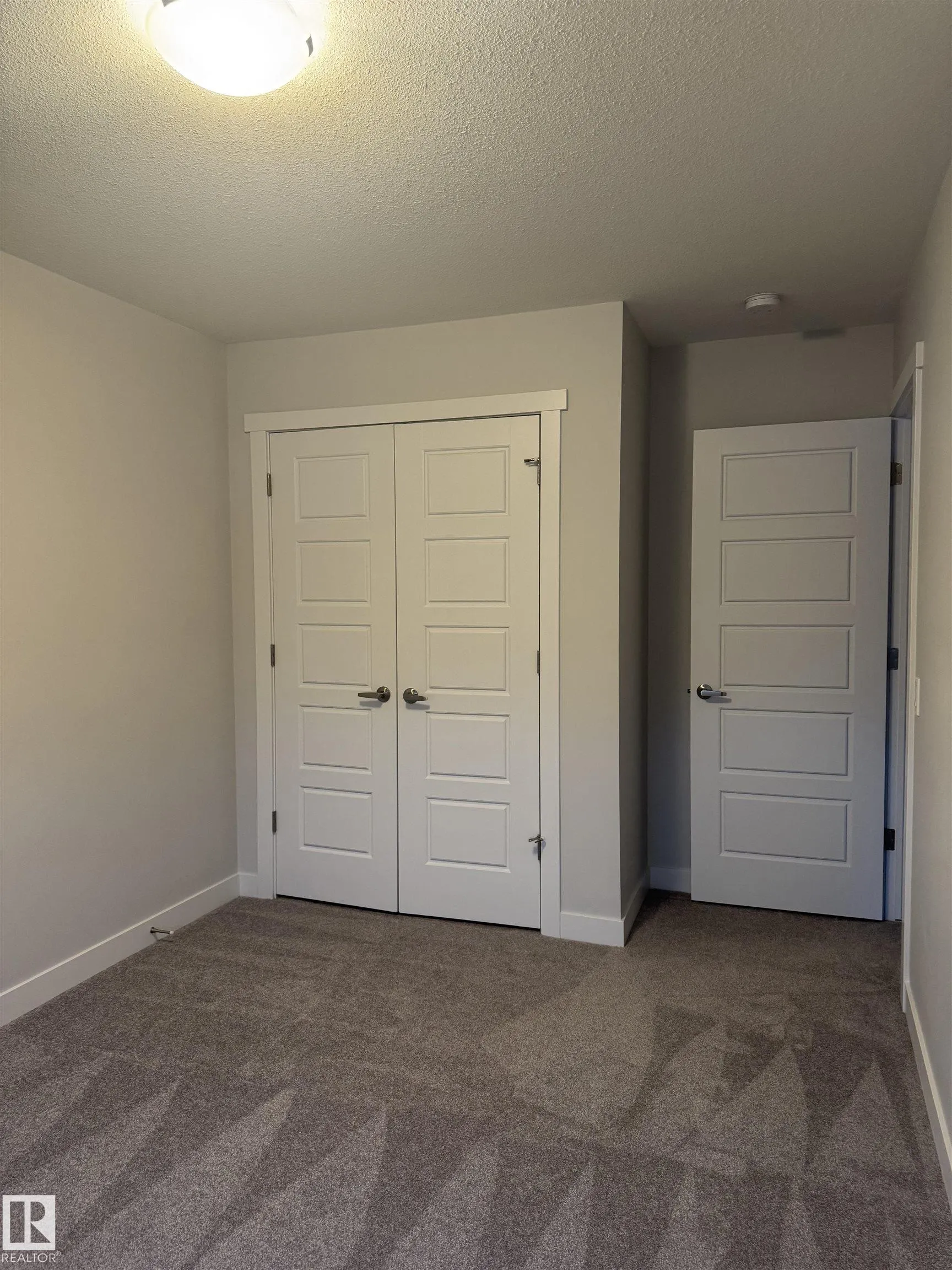 5316 Godson Point(e)