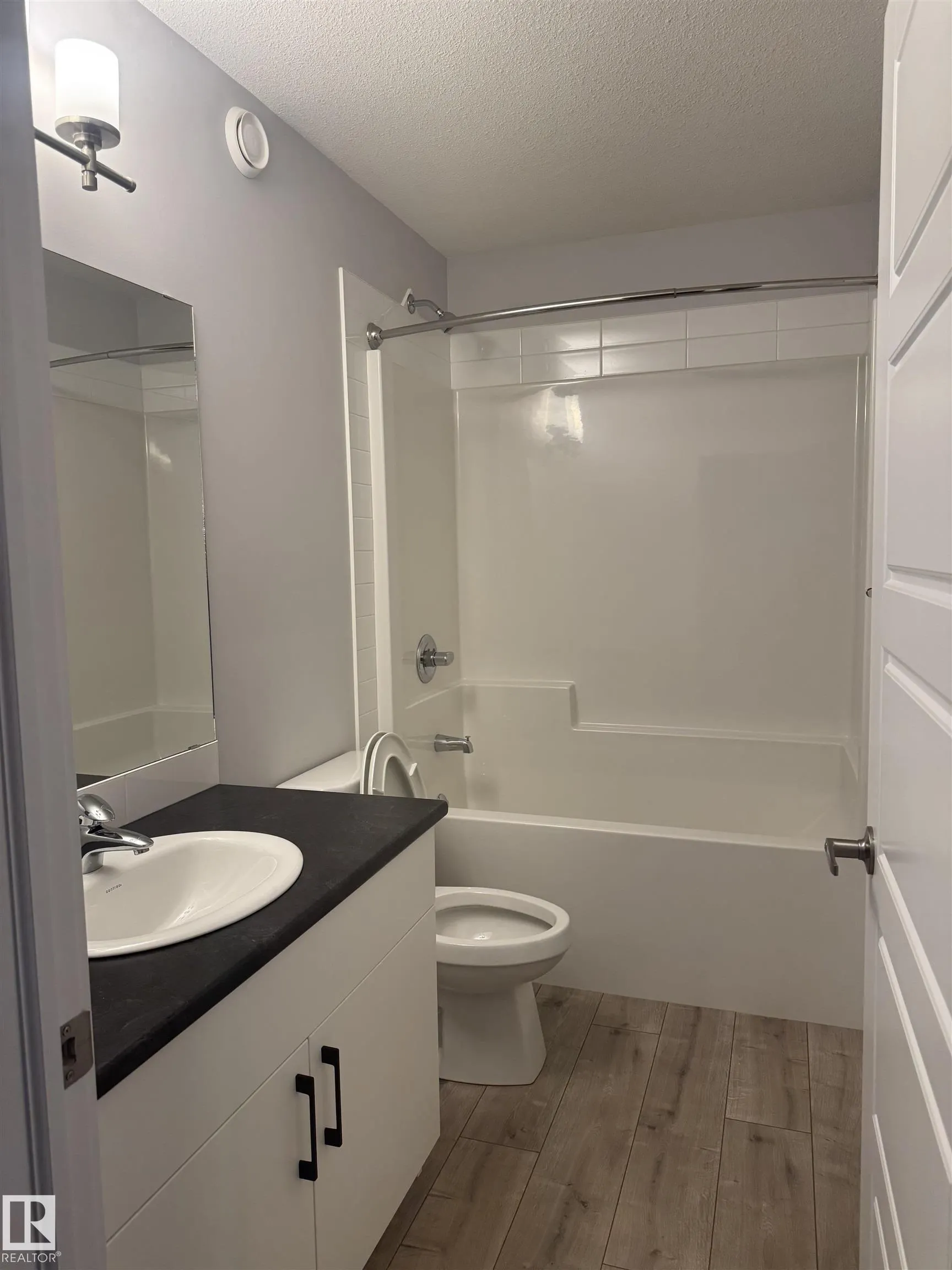 5316 Godson Point(e)