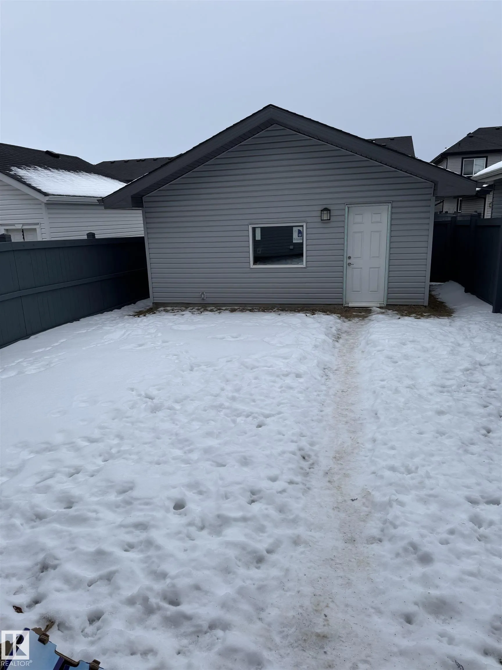 5316 Godson Point(e)