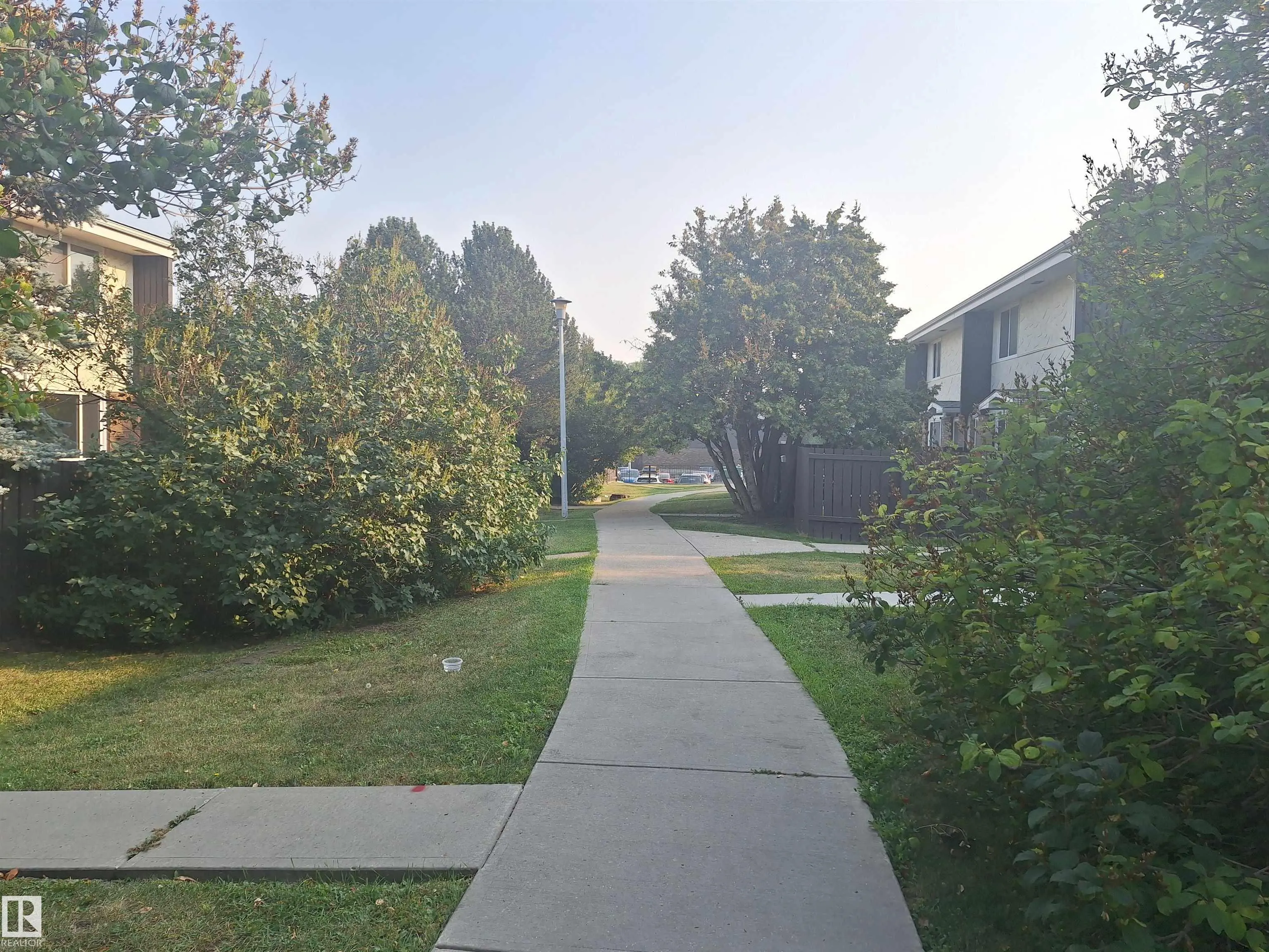 130 ROSELAND Village
