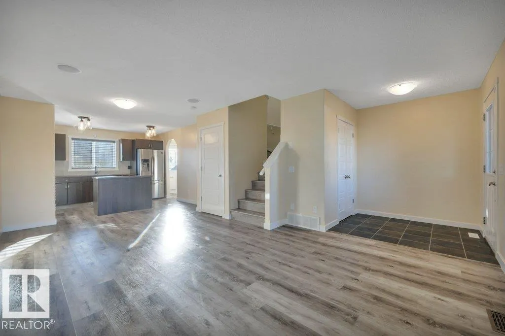 2015 32 Street